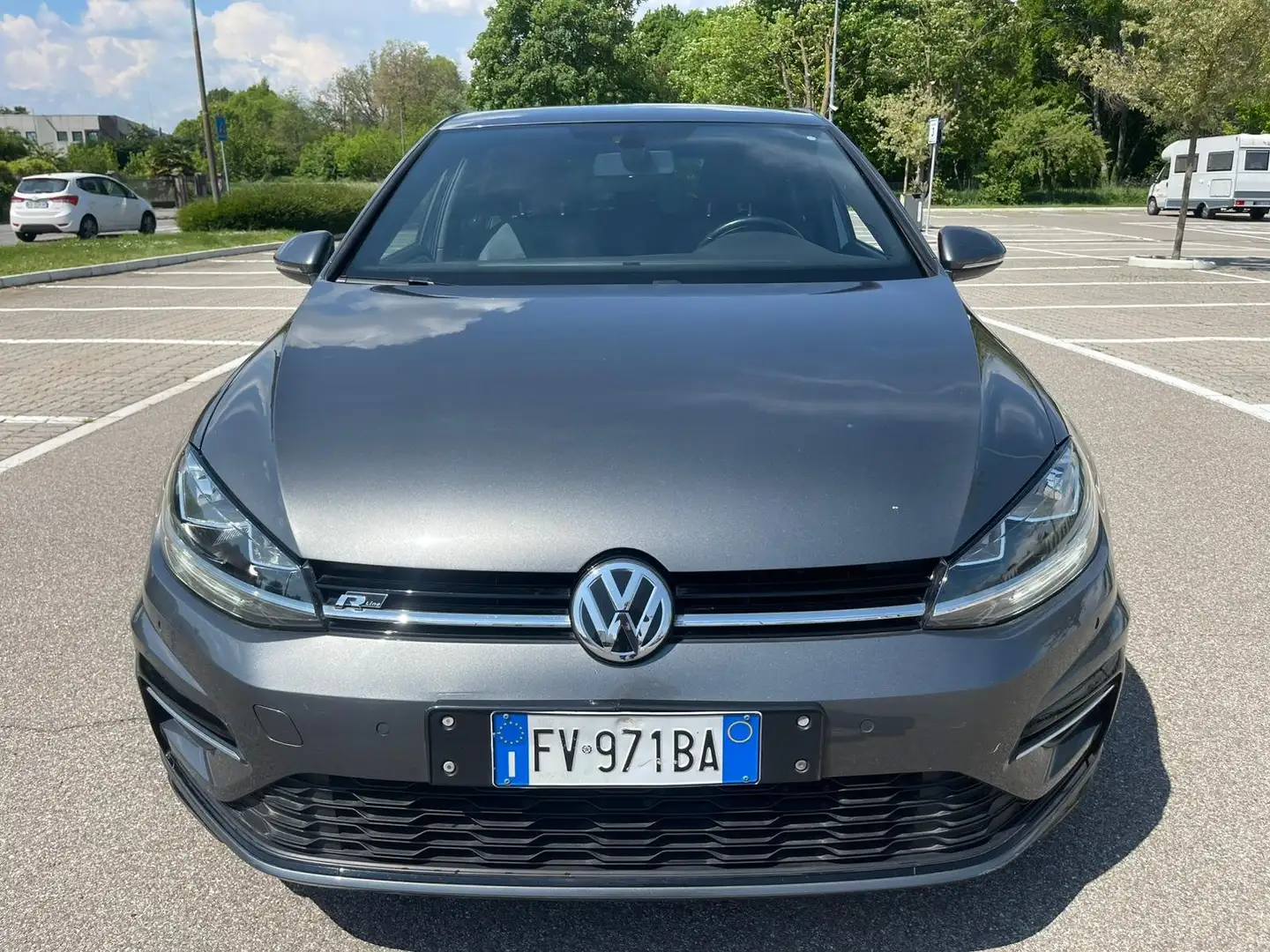 Volkswagen Golf Golf 5p 1.0 tsi Sport 115cv dsg R Line Grigio - 1