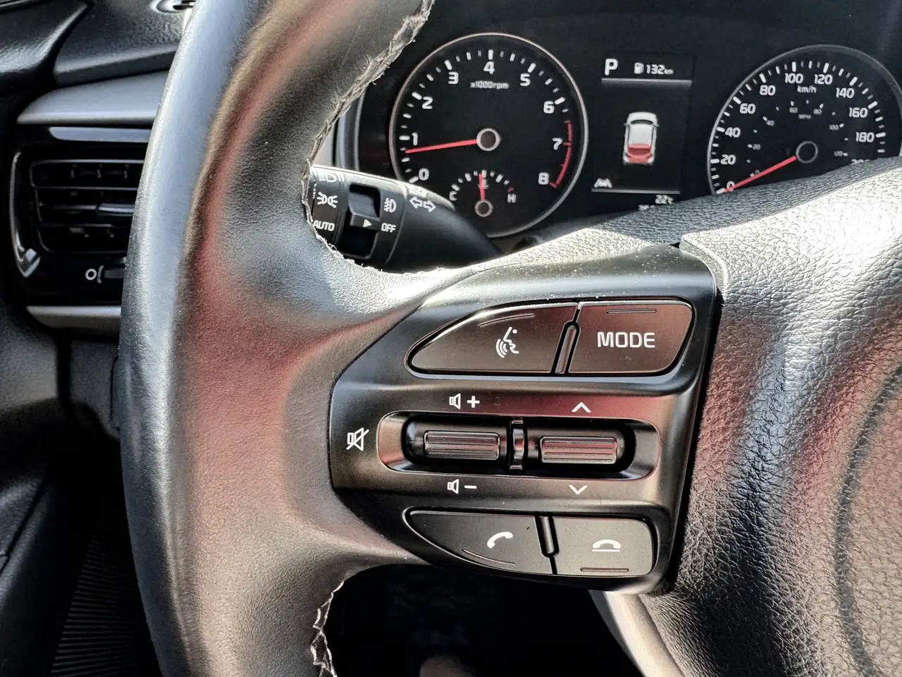 Kia Rio снимка Kia Rio