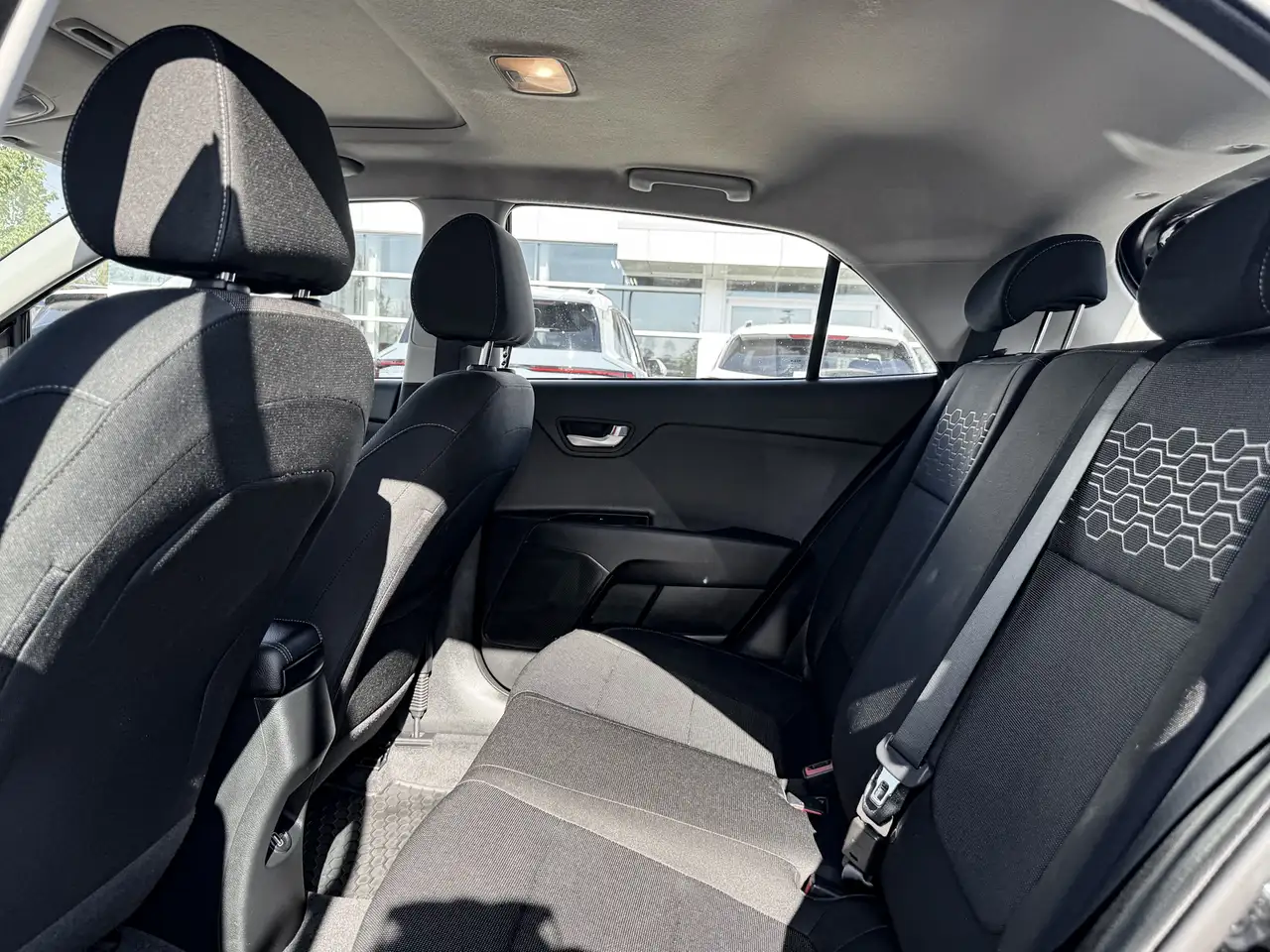 Kia Rio снимка Kia Rio