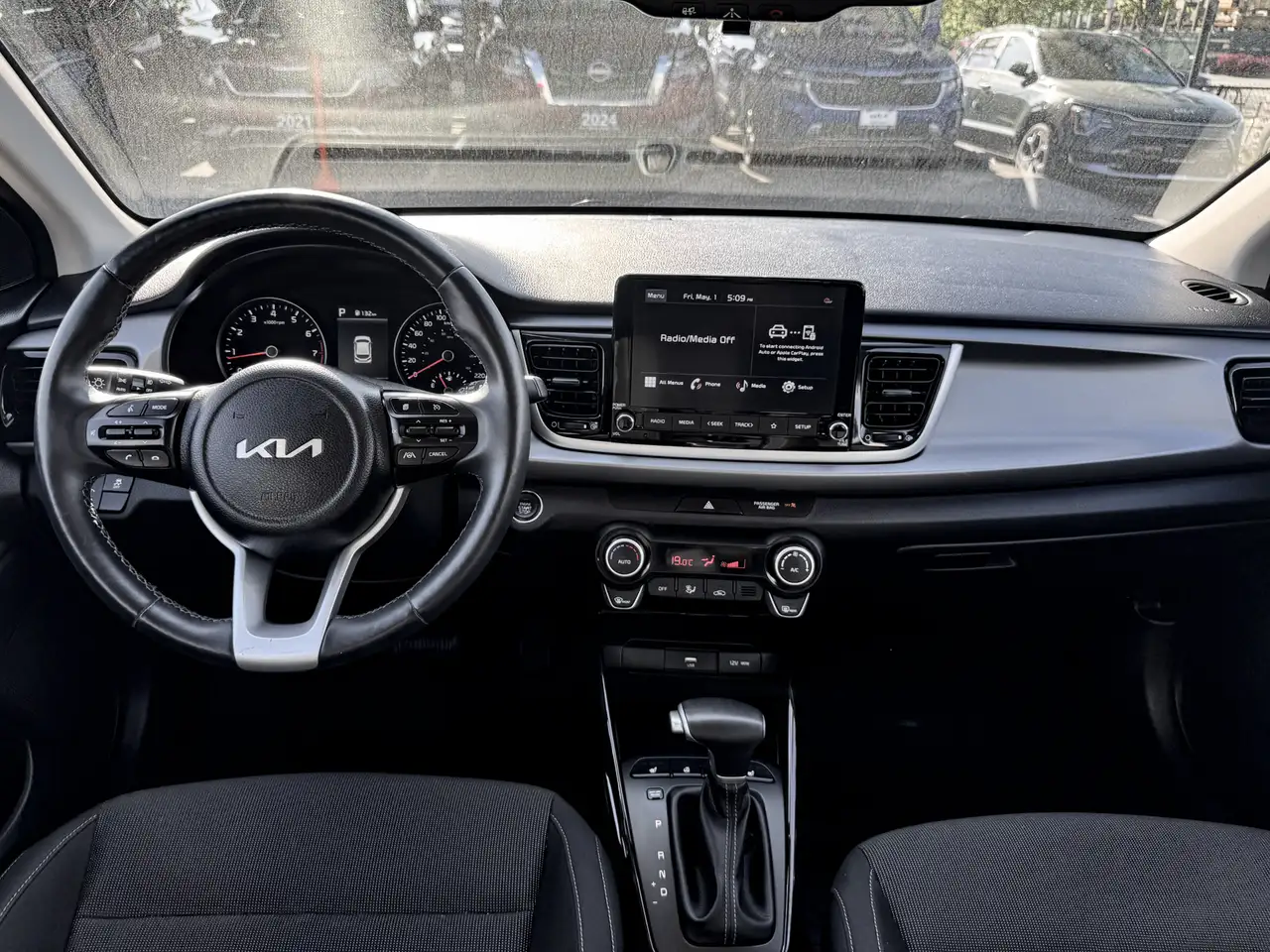 Kia Rio снимка Kia Rio