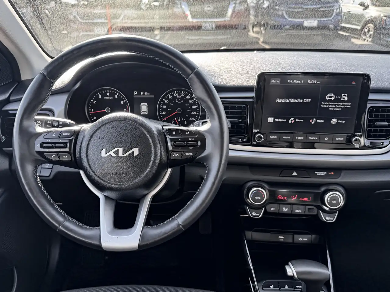 Kia Rio снимка Kia Rio