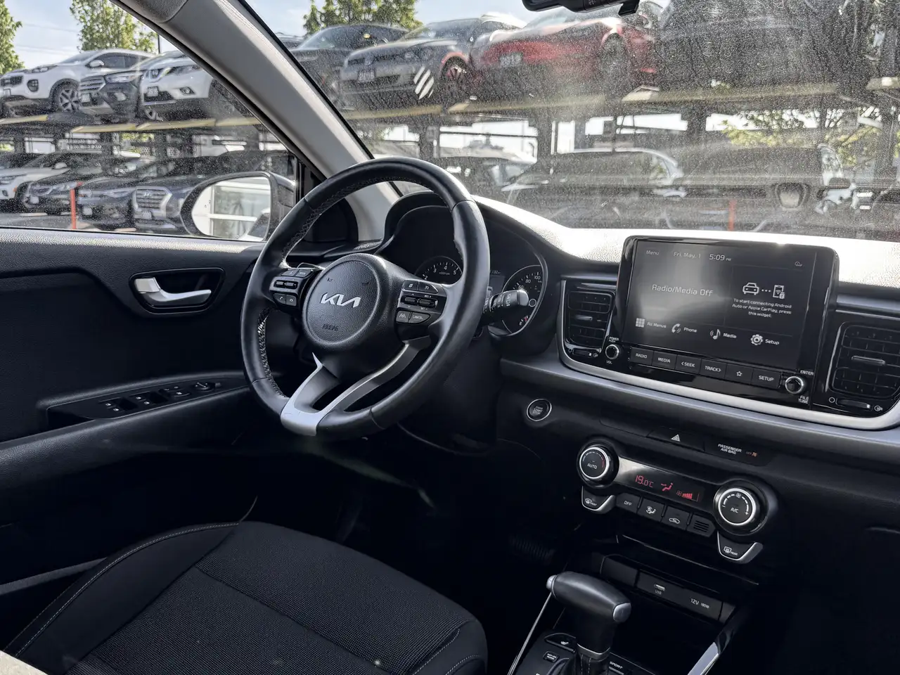 Kia Rio снимка Kia Rio