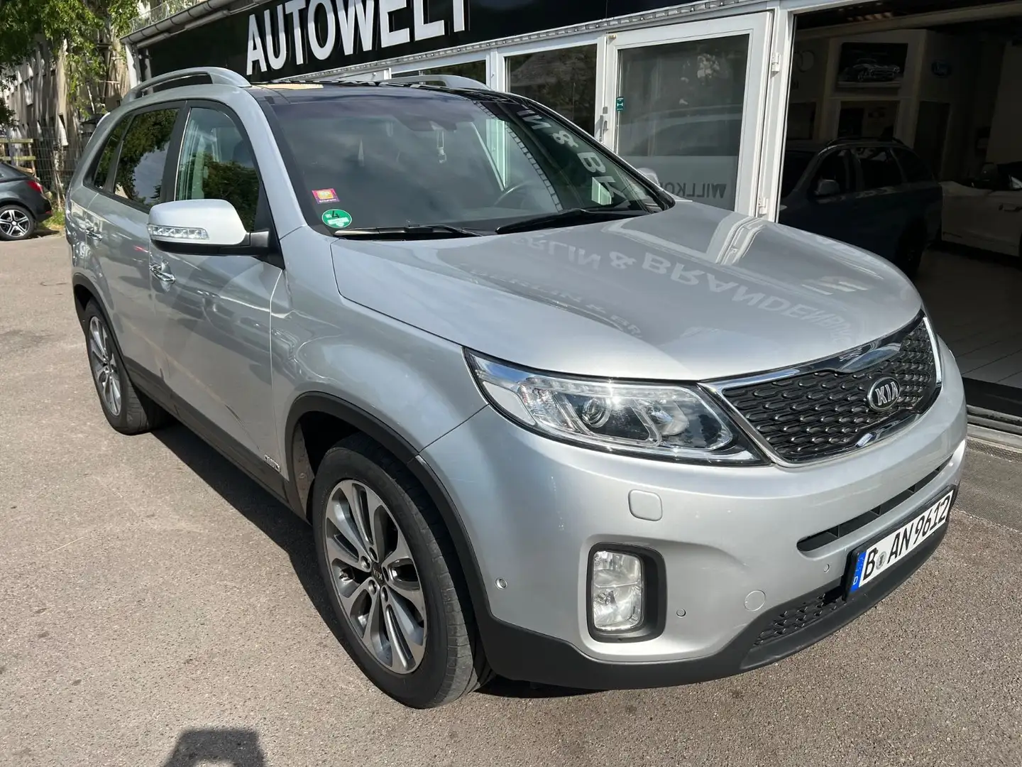 Kia Sorento Spirit 4WD*7Sitz*Garantie*TÜVneu*Top Argent - 2