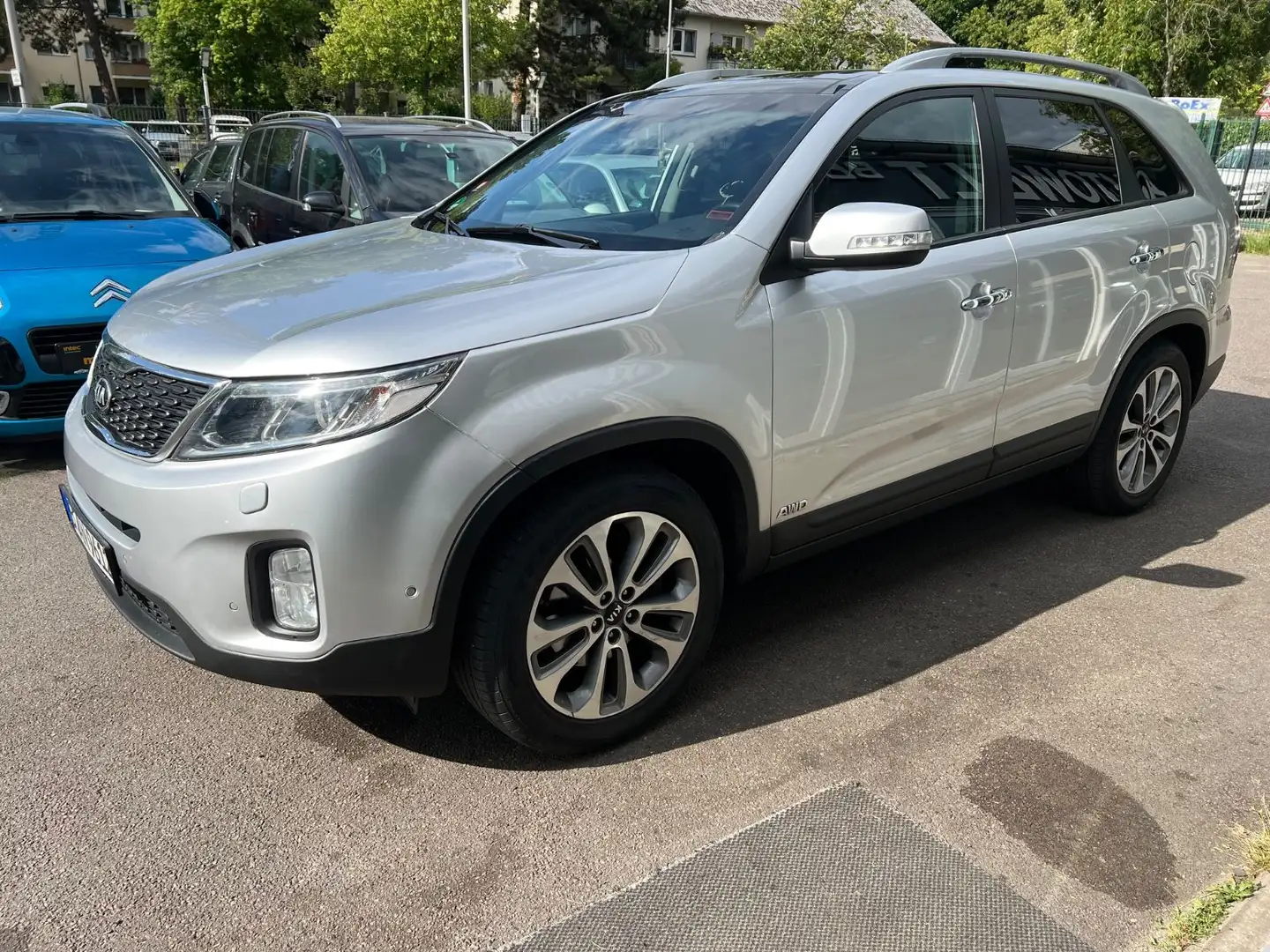 Kia Sorento Spirit 4WD*7Sitz*Garantie*TÜVneu*Top Argent - 1