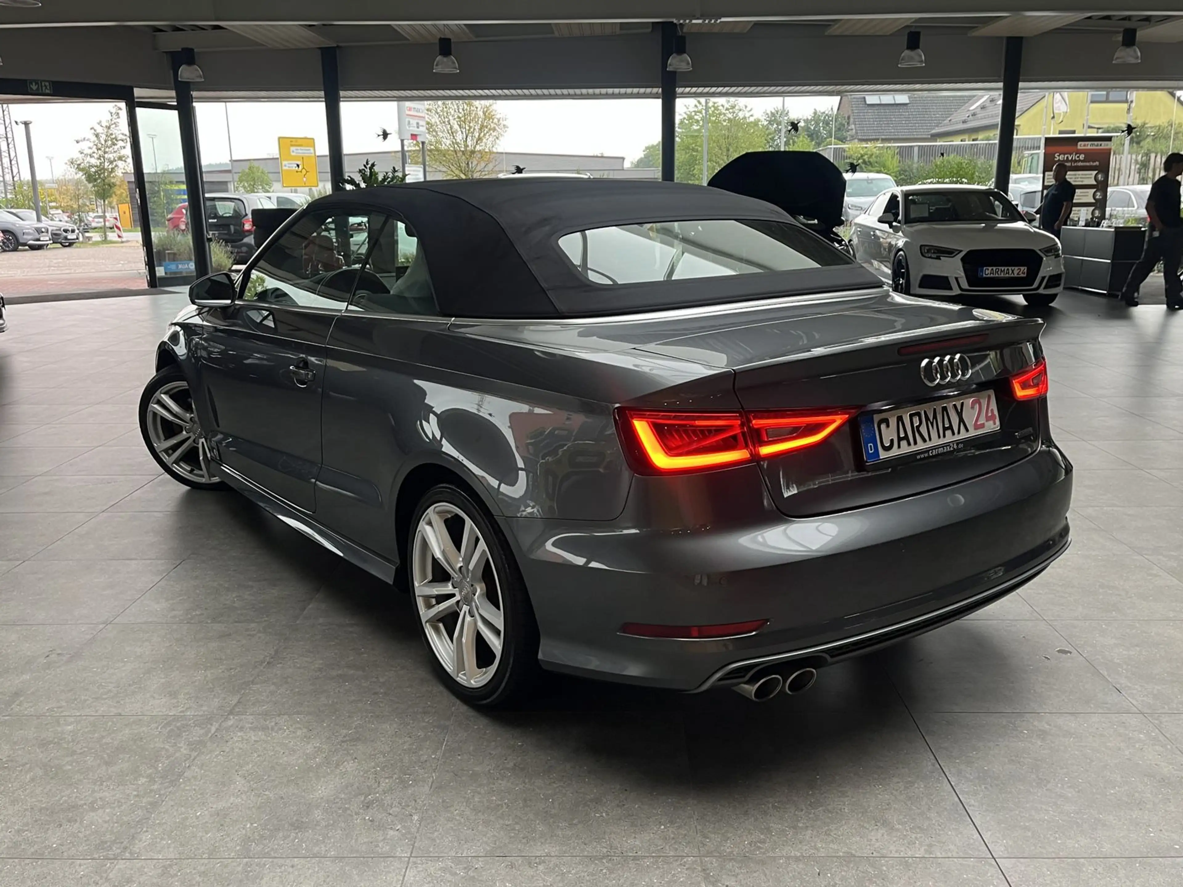 Audi A3 2.0TDI quattro S-tronic 3x S line Sportpaket — photo 9