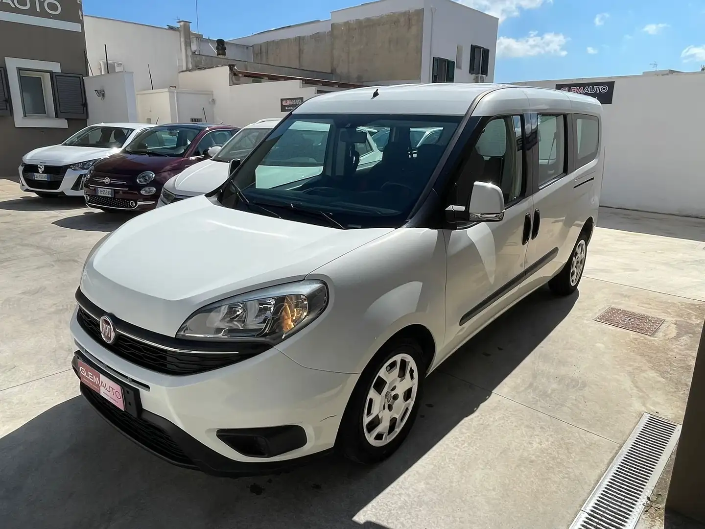Fiat Doblo Doblo maxi II 2015 Maxi 1.6 mjt 16v Easy 120cv Blanc - 1