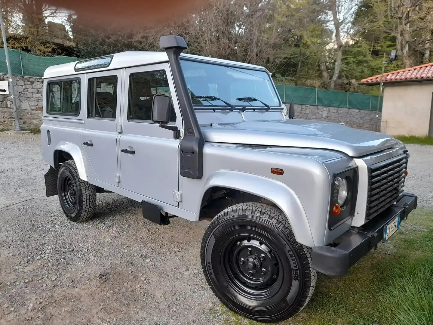 Land Rover Defender 110 2.4 td S SW Argento - 2