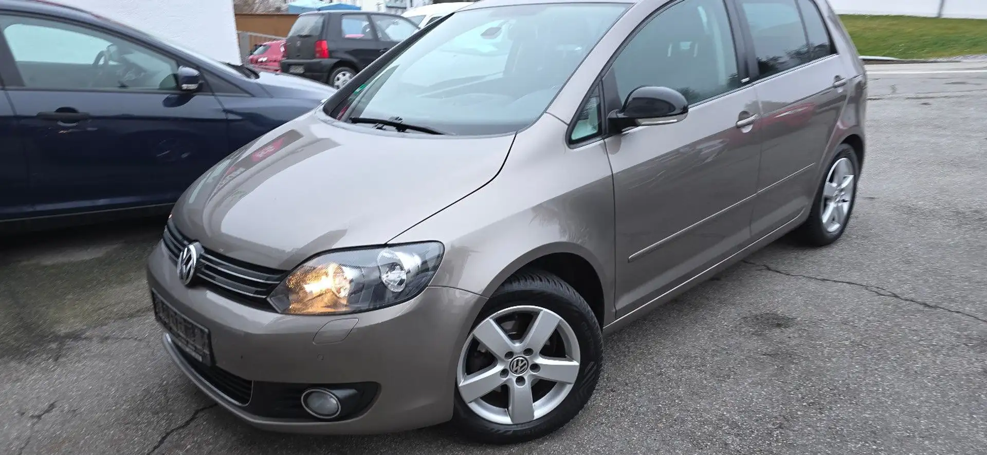 Volkswagen Golf Plus Braun - 1