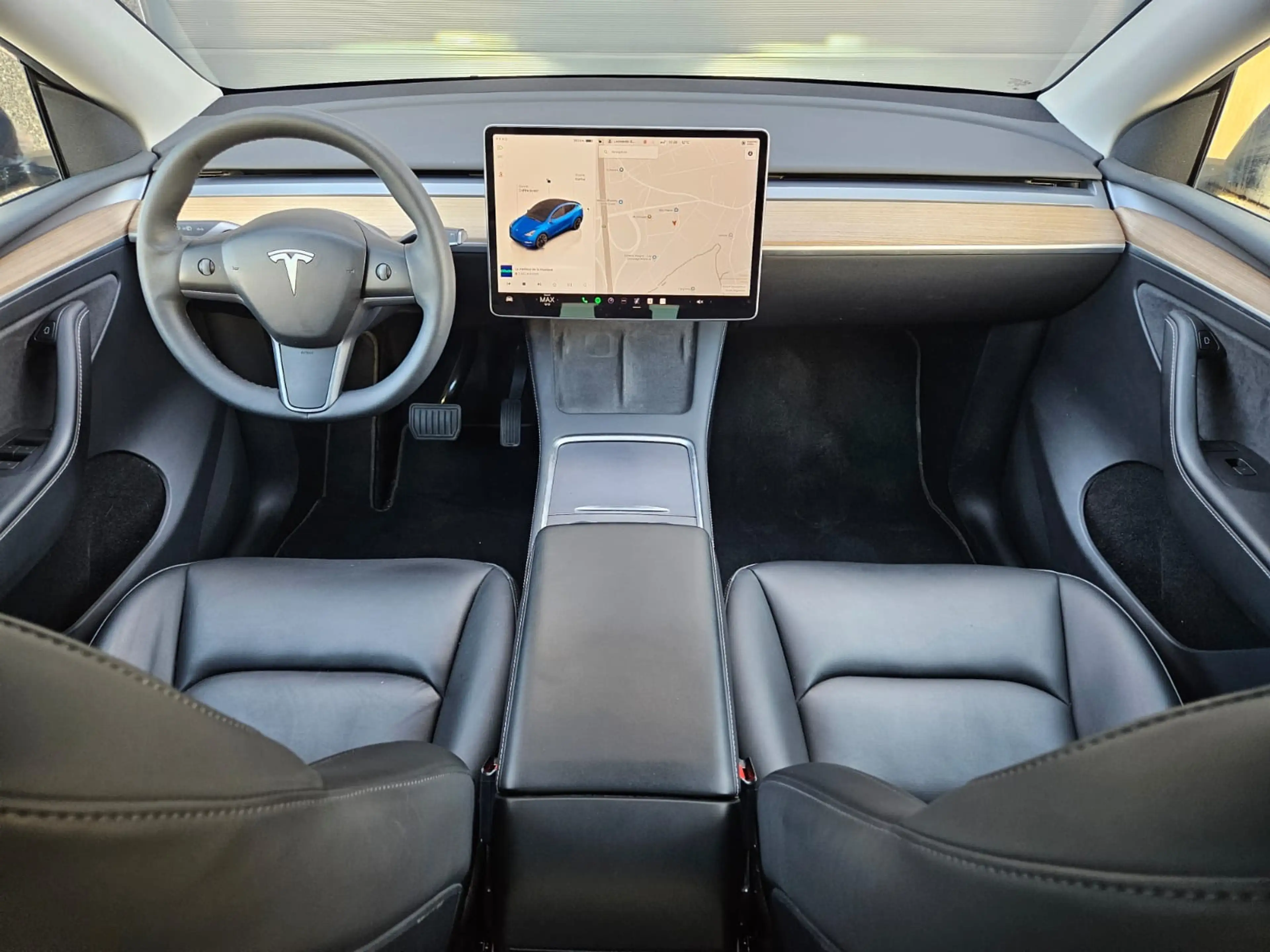 Tesla Model Y *** Long Range - 1 Owner - 514 Hp - BTW/TVA *** — photo 11