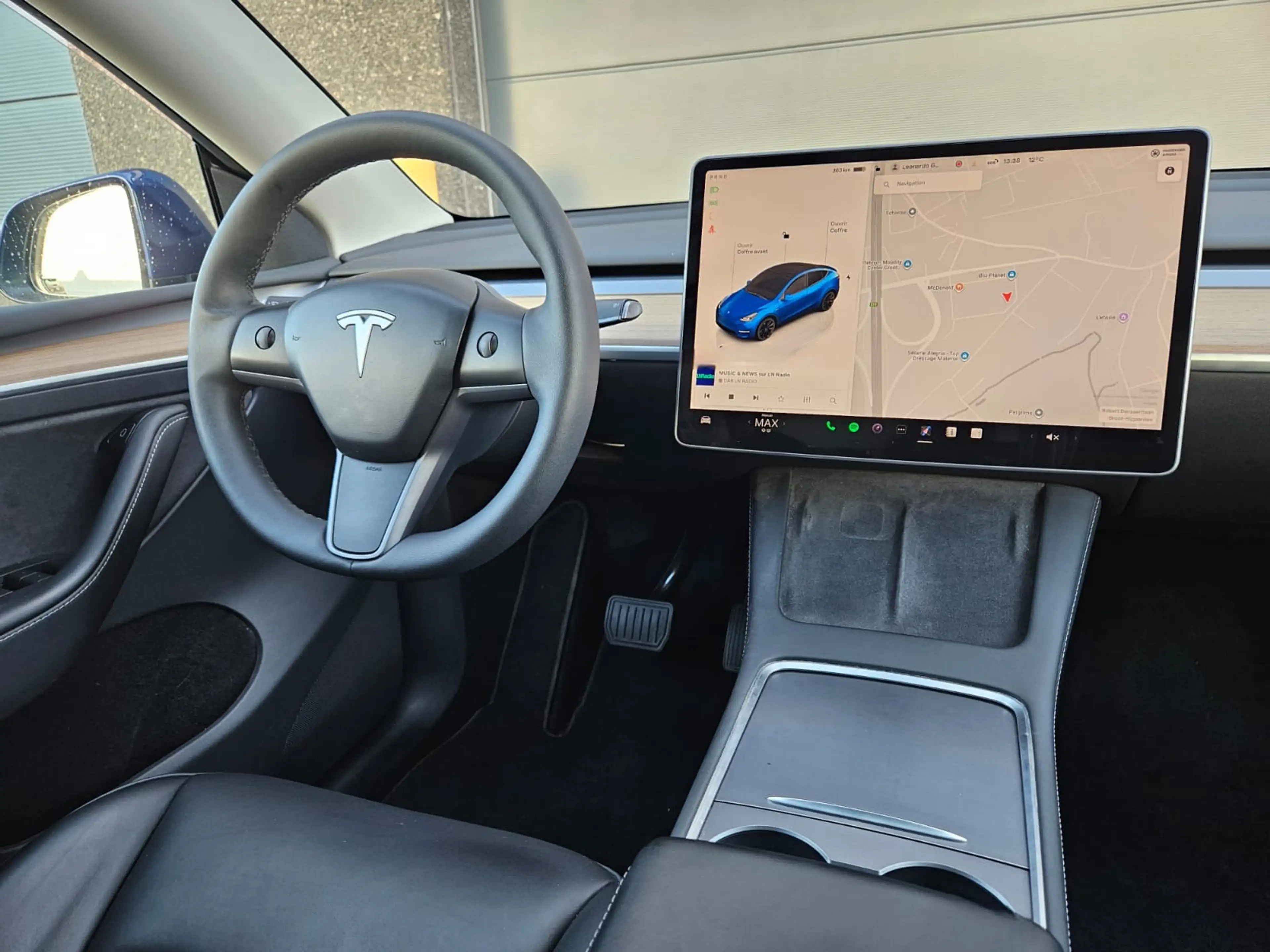 Tesla Model Y *** Long Range - 1 Owner - 514 Hp - BTW/TVA *** — photo 13