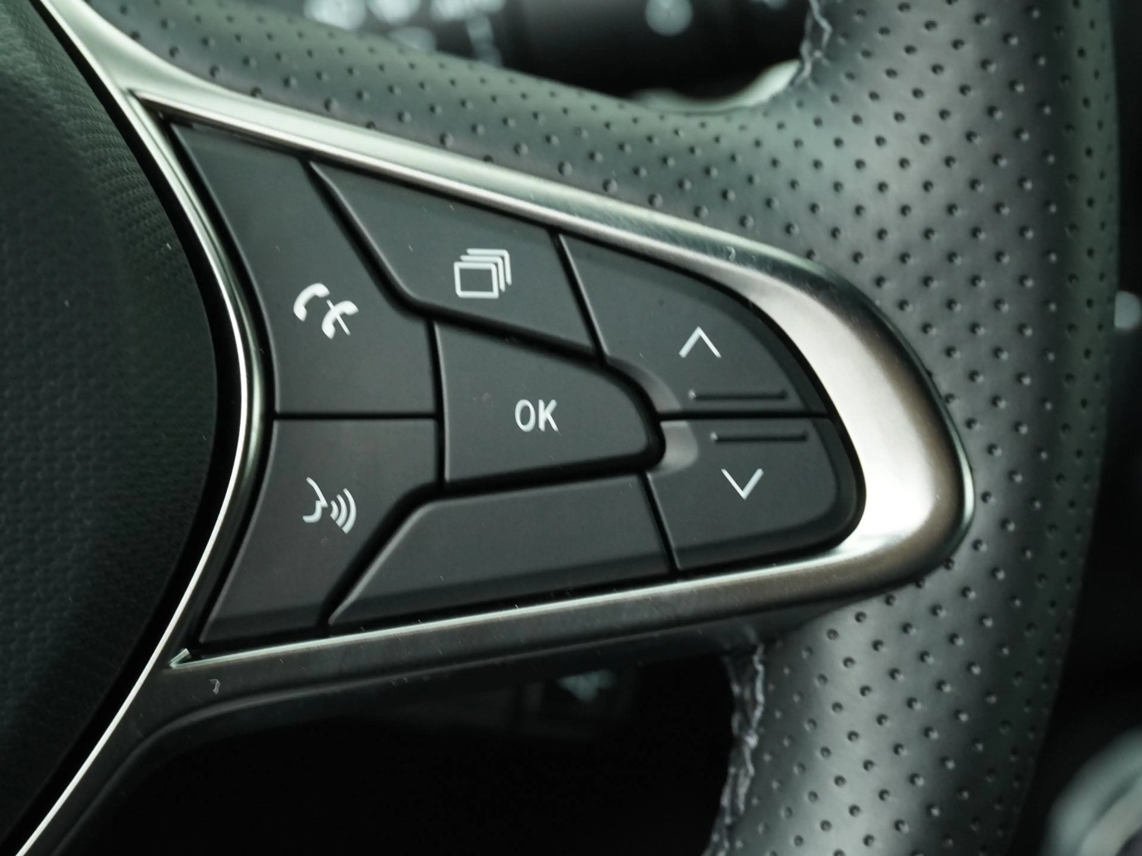 Renault Clio techno full hybrid E-Tech 145 | Groot Navigatie | — photo 14