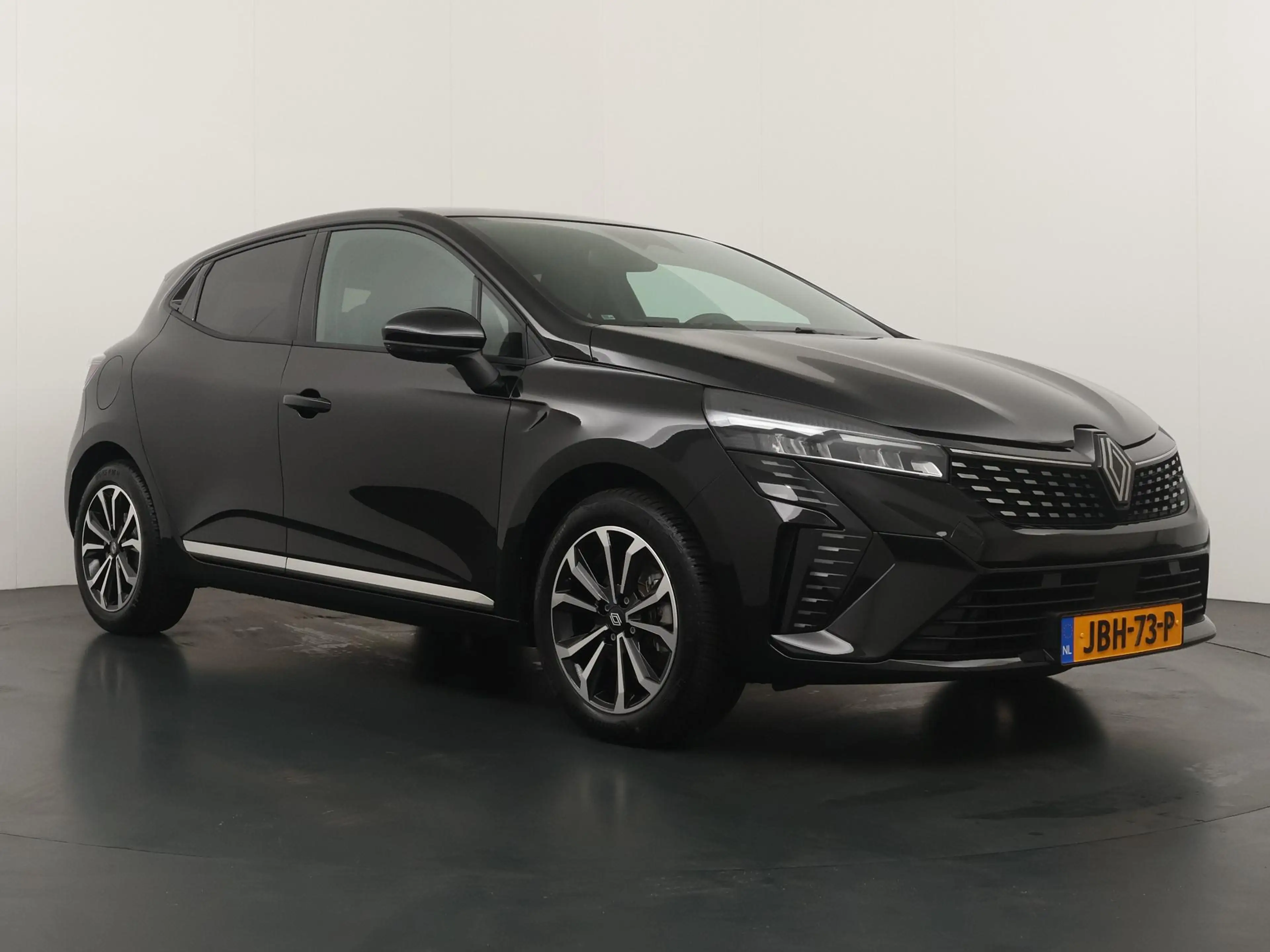 Renault Clio techno full hybrid E-Tech 145 | Groot Navigatie | — photo 11