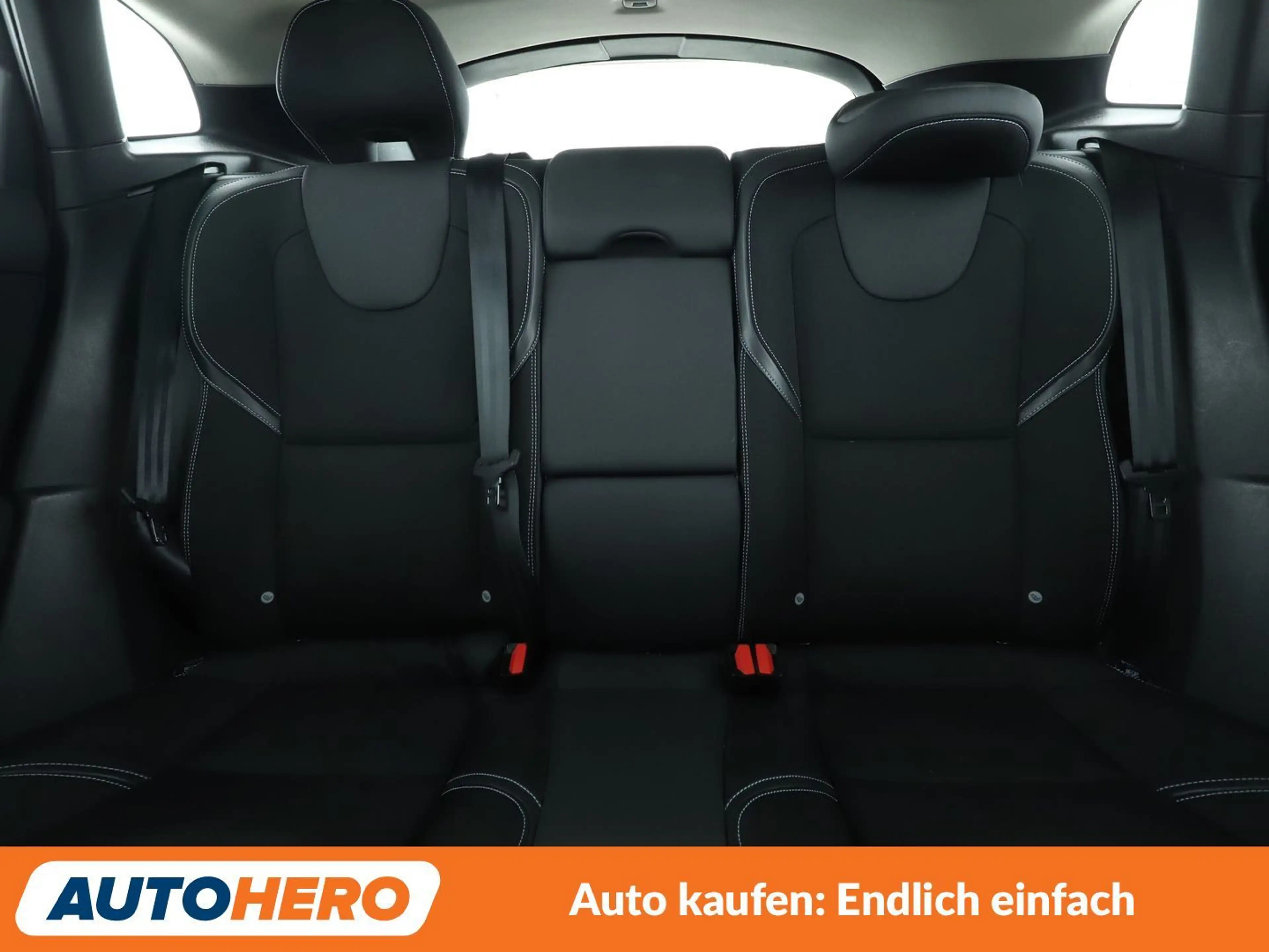 Volvo V40 2.0 T2 Momentum *NAVI*LED*TEMPO*PDC*SHZ* — photo 15