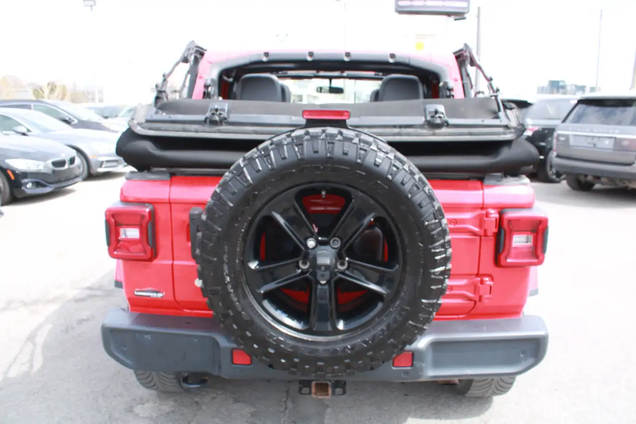 Jeep Wrangler снимка Jeep Wrangler