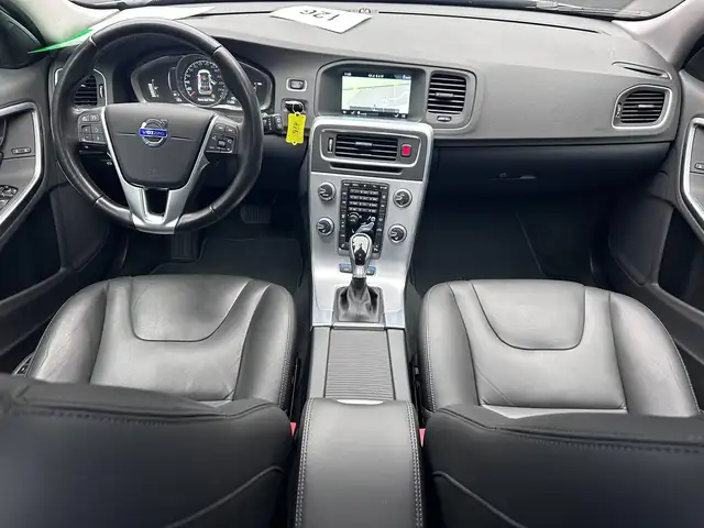 Volvo V60 view 12