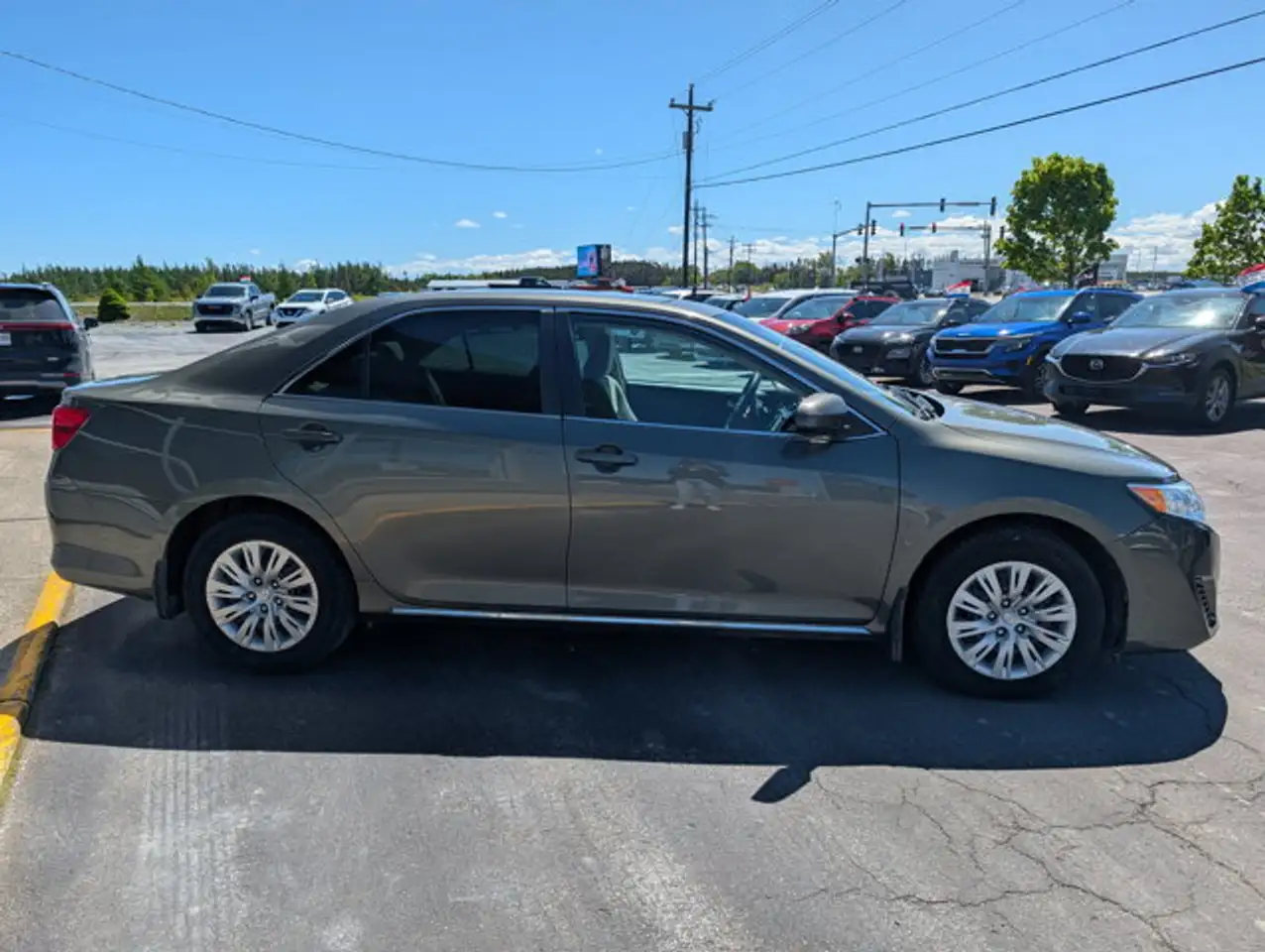 Toyota Camry photo Toyota Camry
