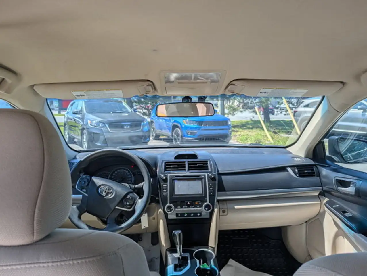 Toyota Camry photo Toyota Camry