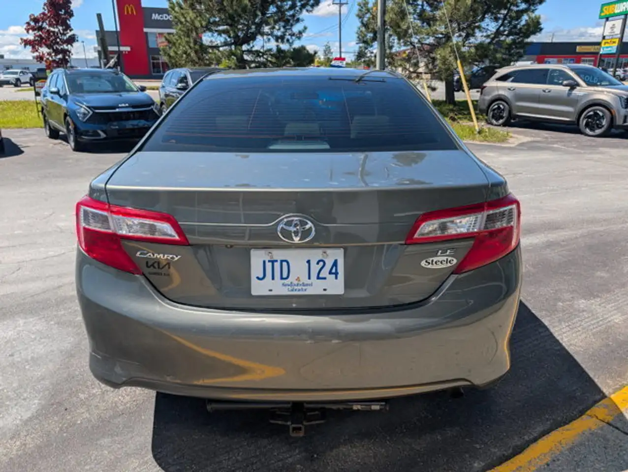 Toyota Camry photo Toyota Camry