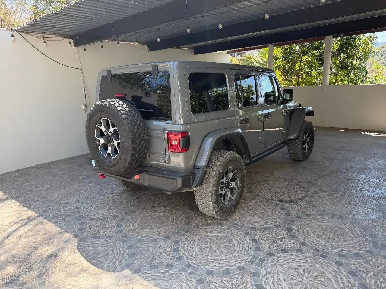 Jeep Wrangler снимка Jeep Wrangler