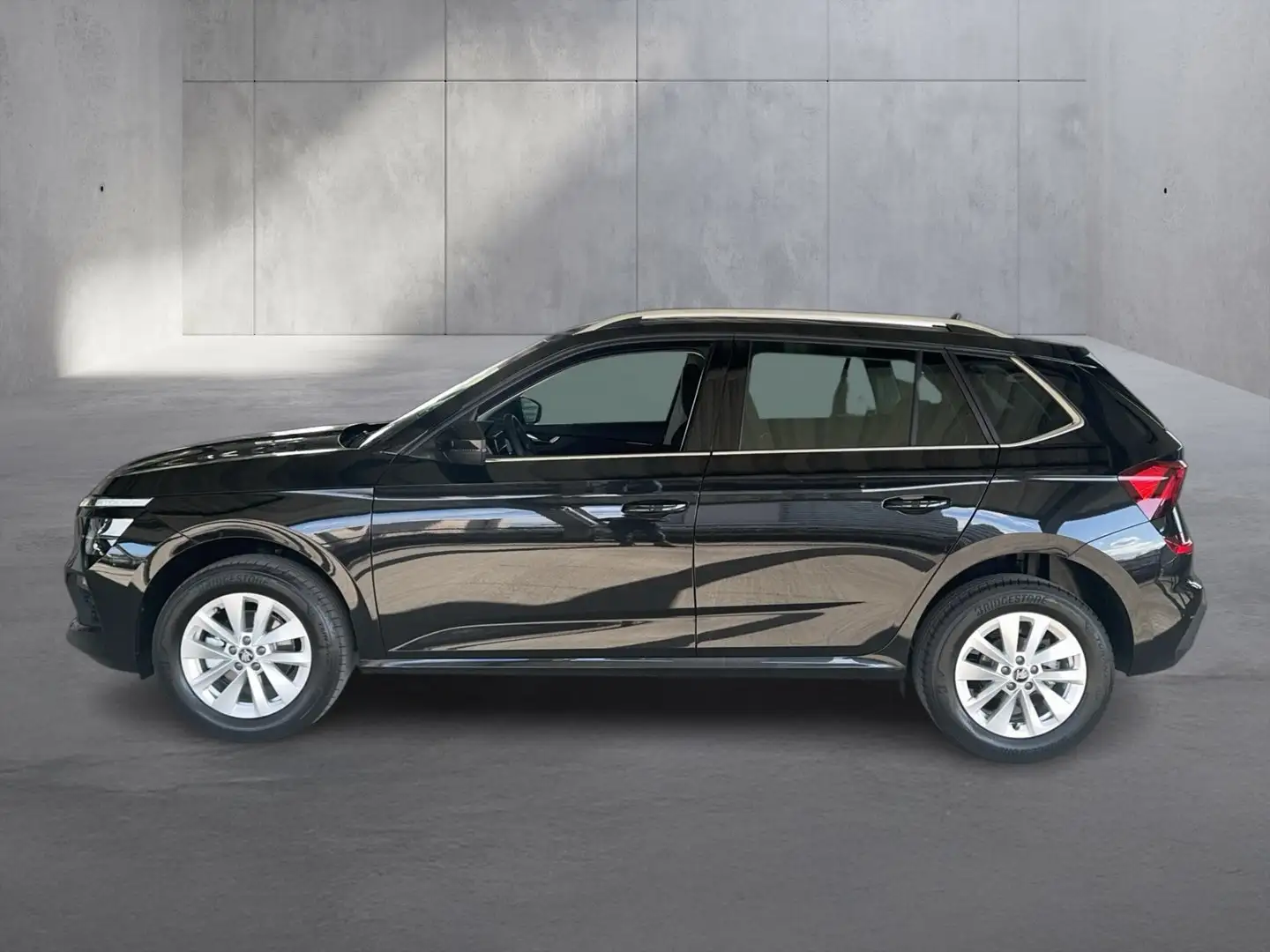 Skoda Kamiq Selection TSI Schwarz - 2