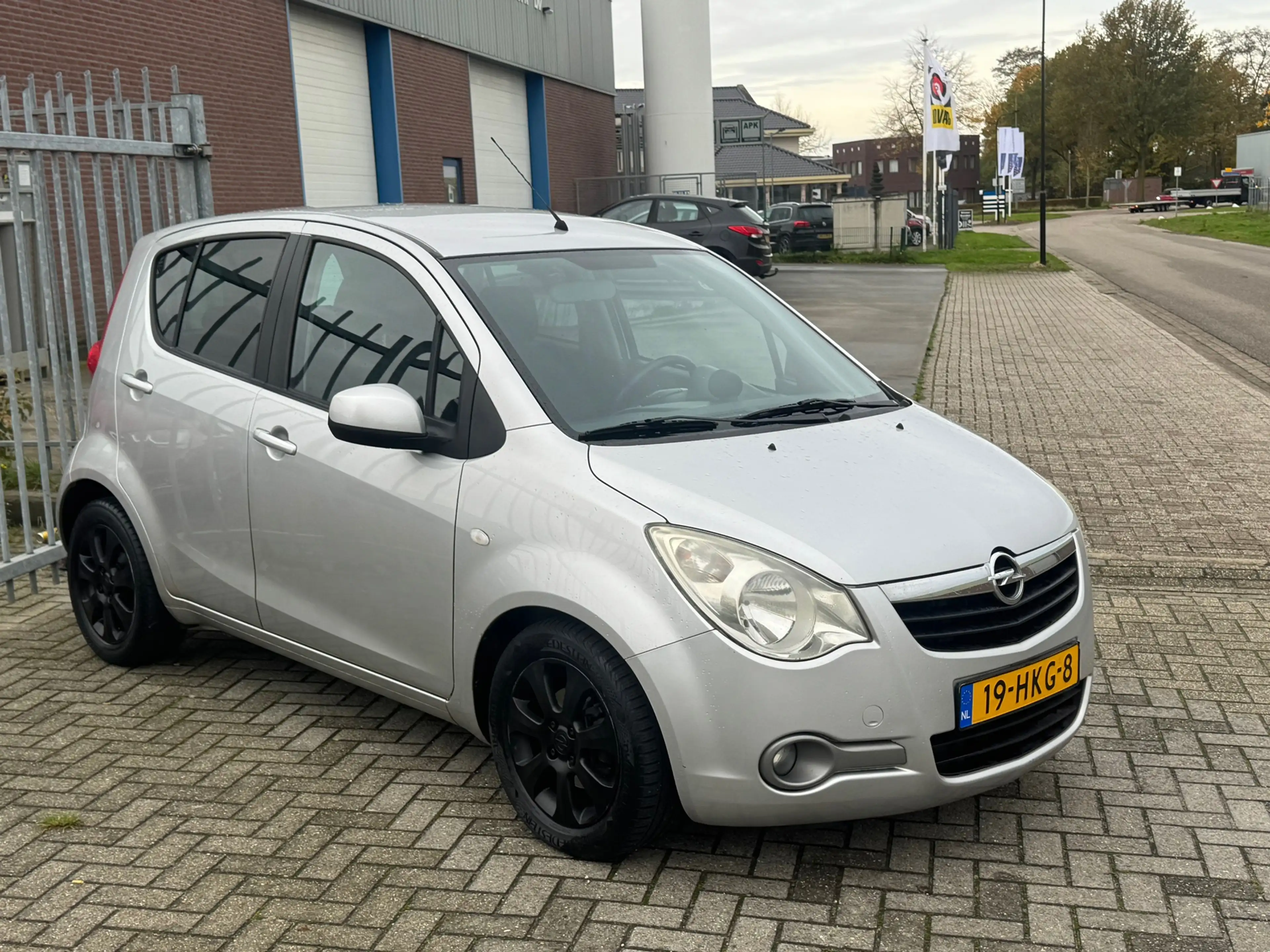 Opel Agila 1.2 Enjoy AUTOMAAT! 1e eigenaar l NL AUTO NAP l Ai — photo 3
