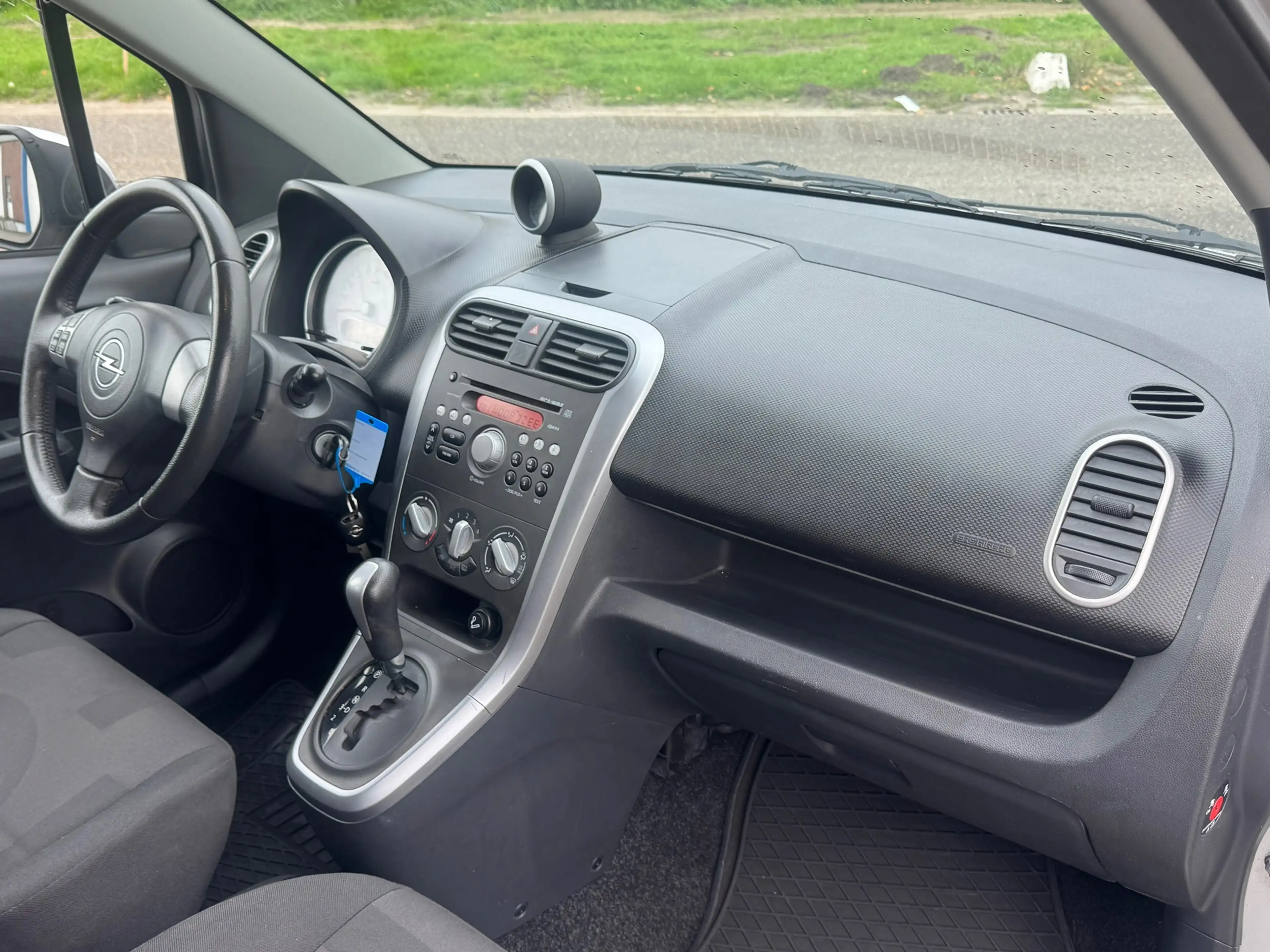 Opel Agila 1.2 Enjoy AUTOMAAT! 1e eigenaar l NL AUTO NAP l Ai — photo 16