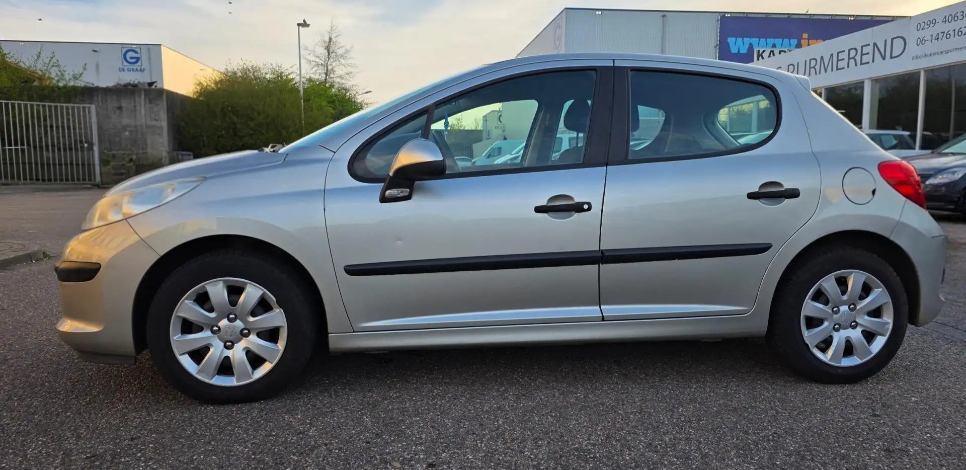 Peugeot 207 1.4-16V XR Gris - 2