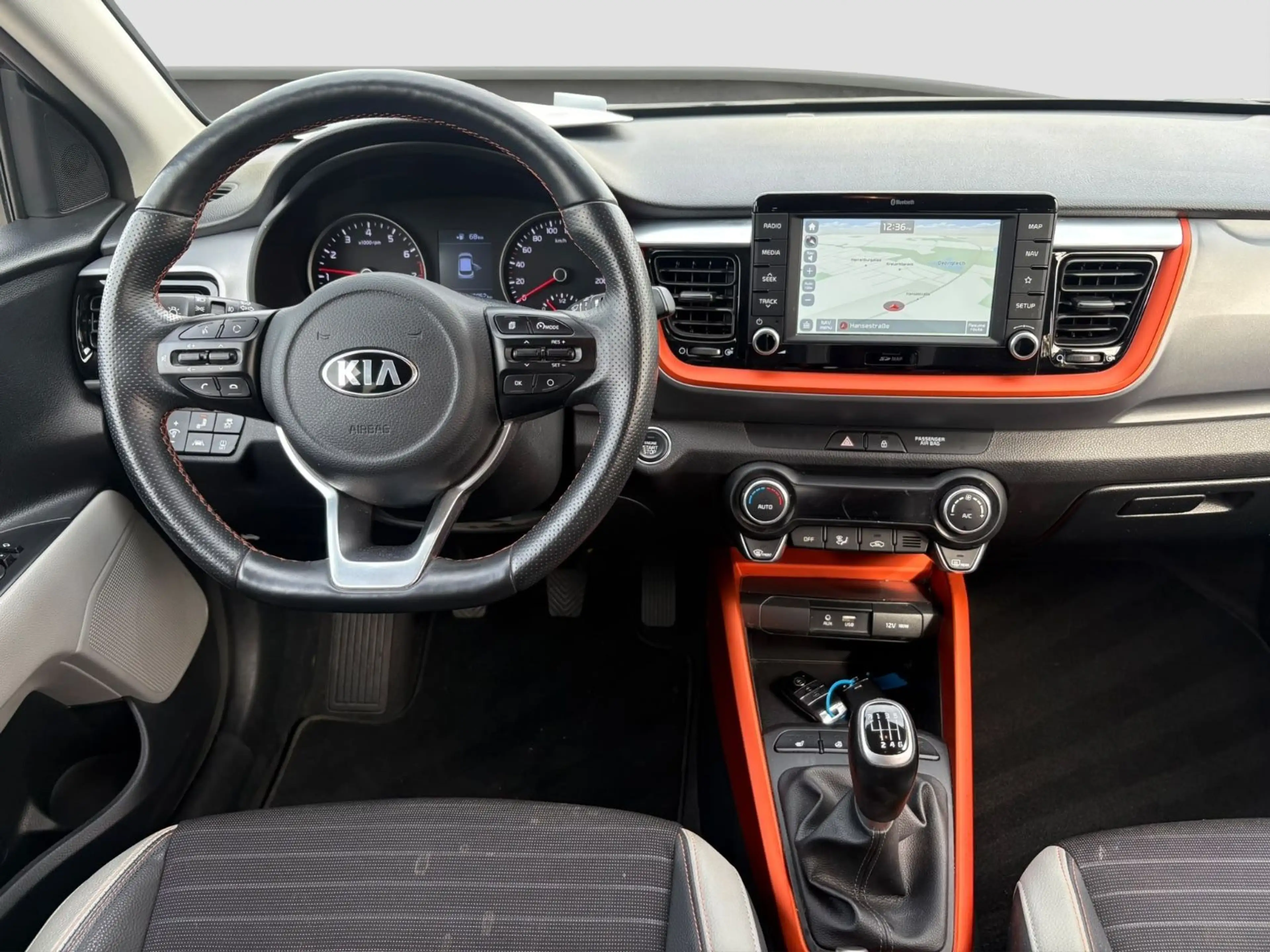 Kia Stonic Spirit/1.Hand/Scheckheft/Kamera/Navi — photo 10