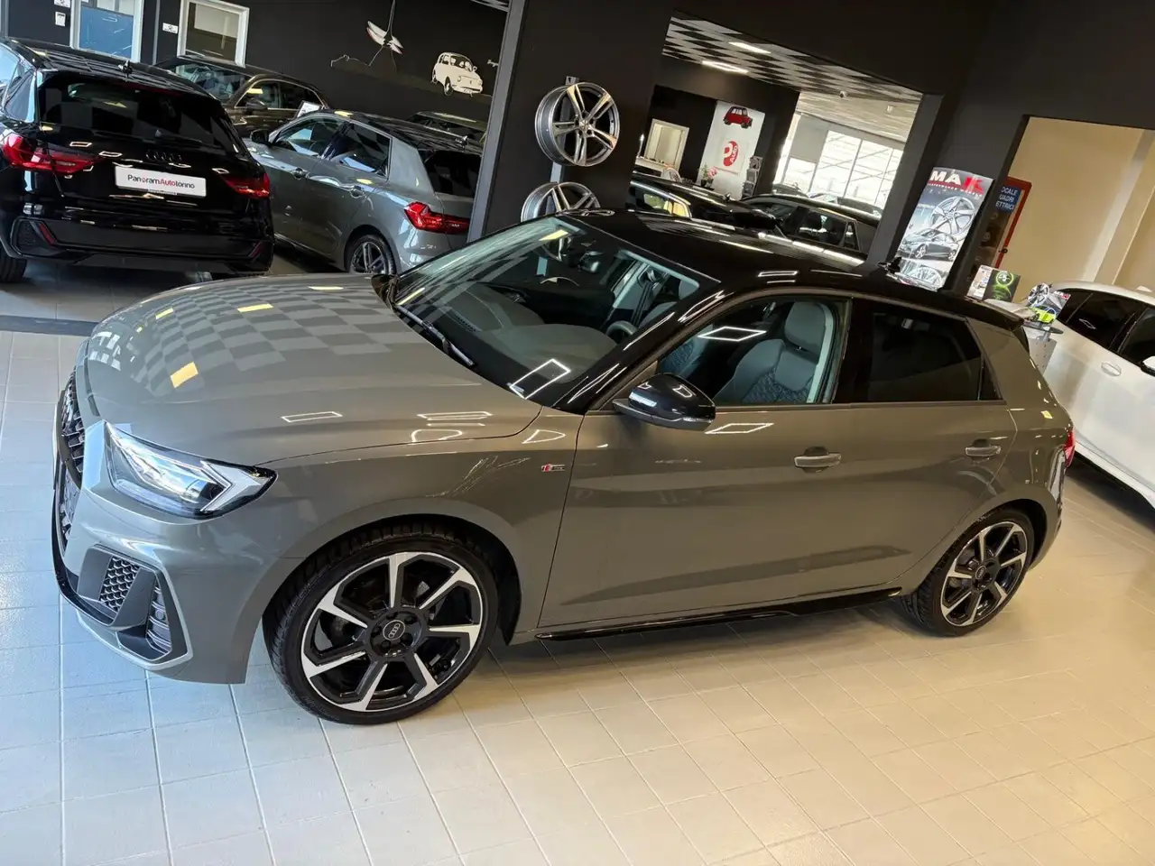 Audi A1 SPB 30 TFSI S tronic Identity Black, миниатюра 5