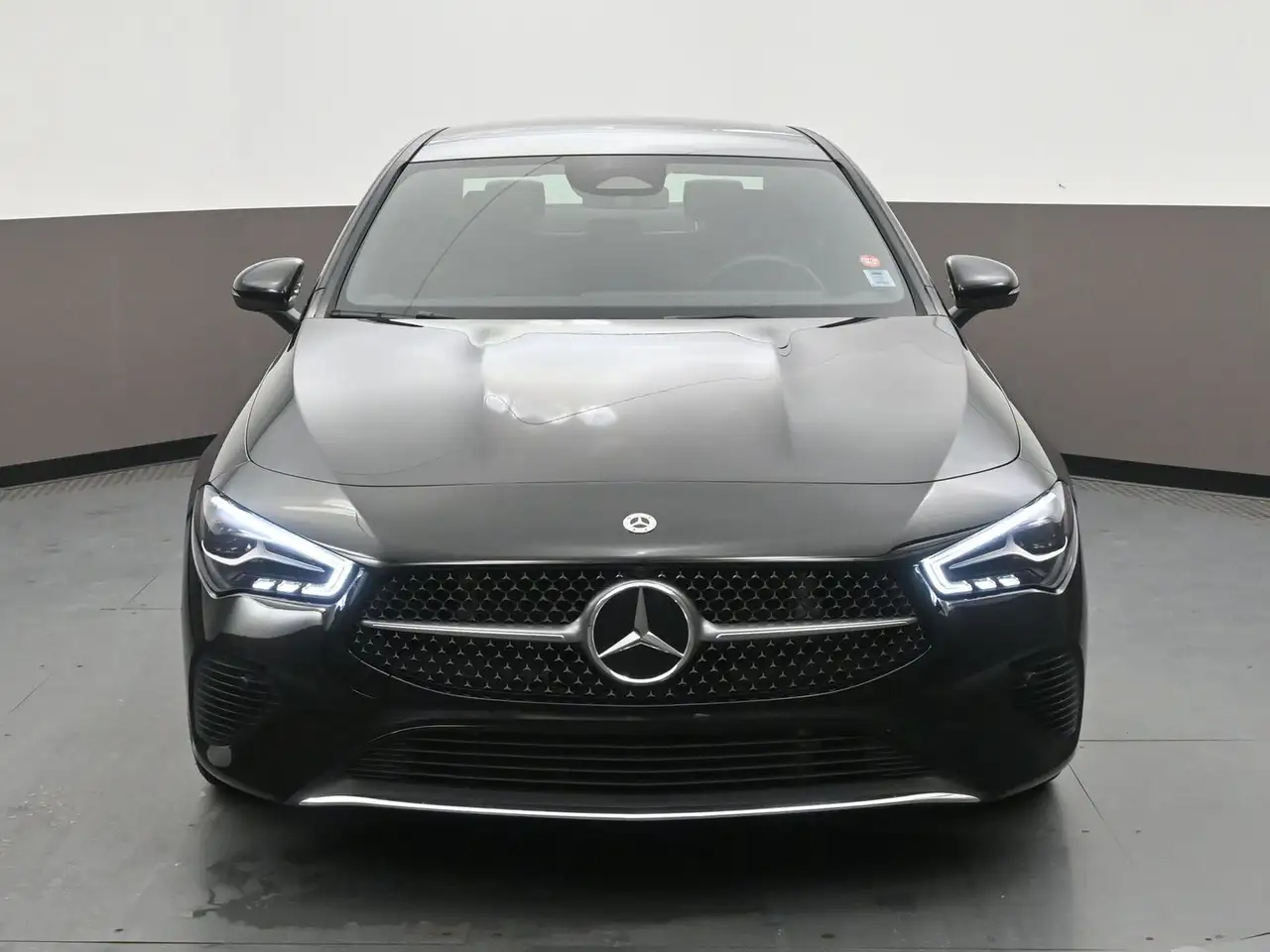 Mercedes-Benz CLA photo Mercedes-Benz CLA