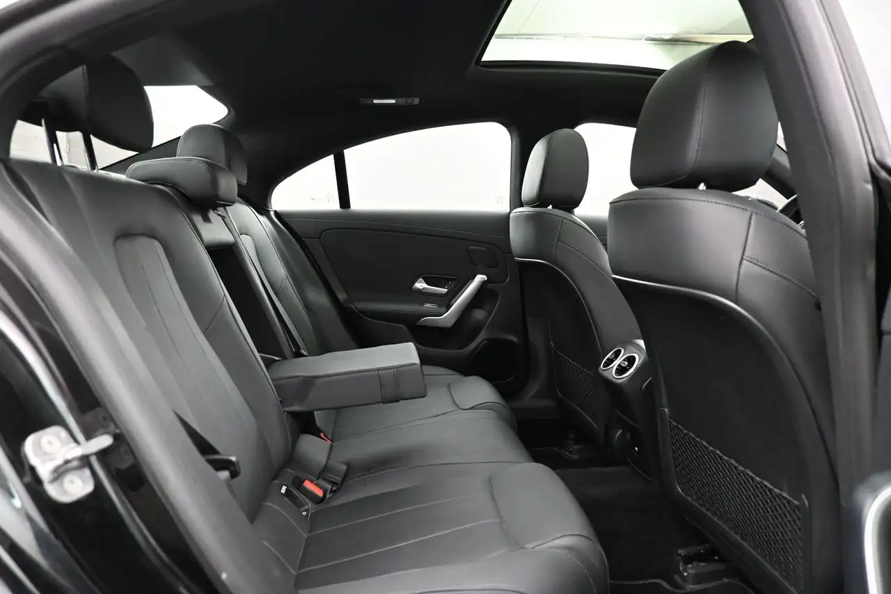 Mercedes-Benz CLA photo Mercedes-Benz CLA
