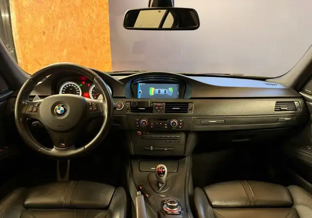 BMW M3 view 8