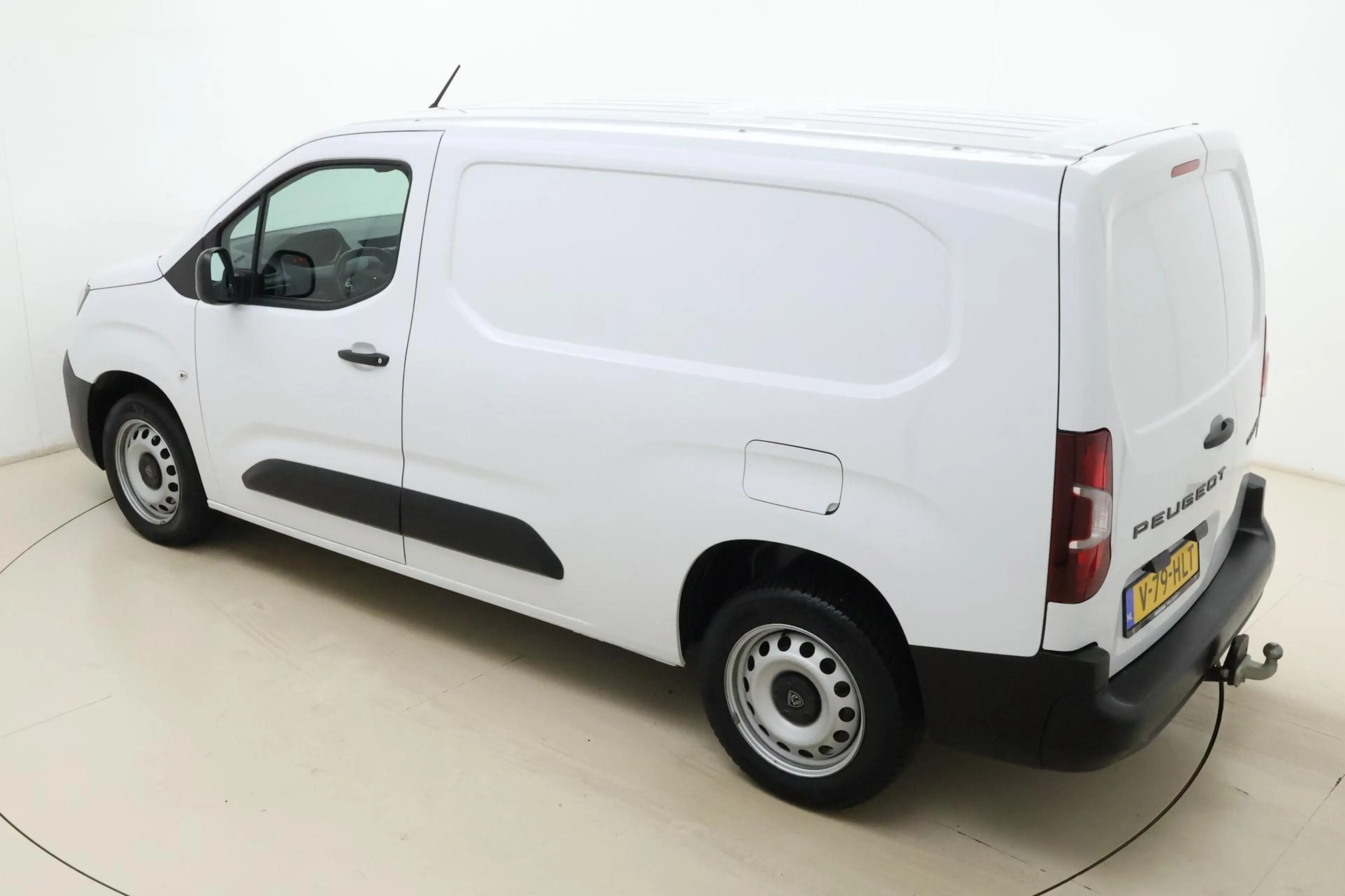 Peugeot Partner 1.5 BlueHDi 130 EAT8 S&S L2 | voorstoelen verwarmd — photo 4