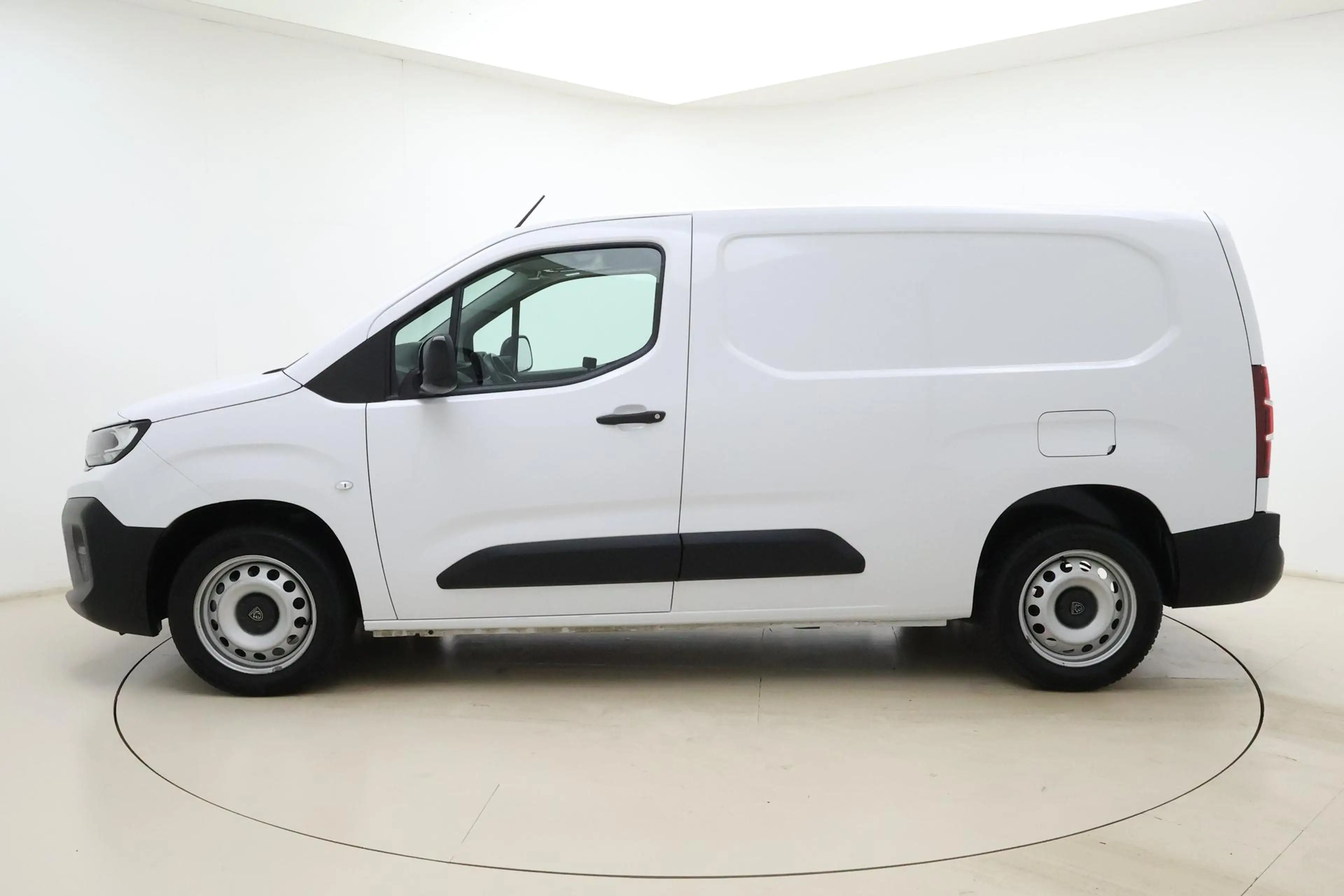 Peugeot Partner 1.5 BlueHDi 130 EAT8 S&S L2 | voorstoelen verwarmd — photo 5