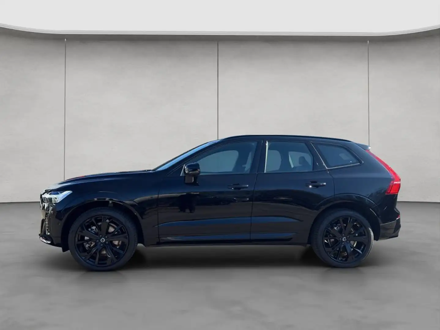Volvo XC60 XC60 B5 B AWD Plus Black Edition Stdhzg * Pano Noir - 2