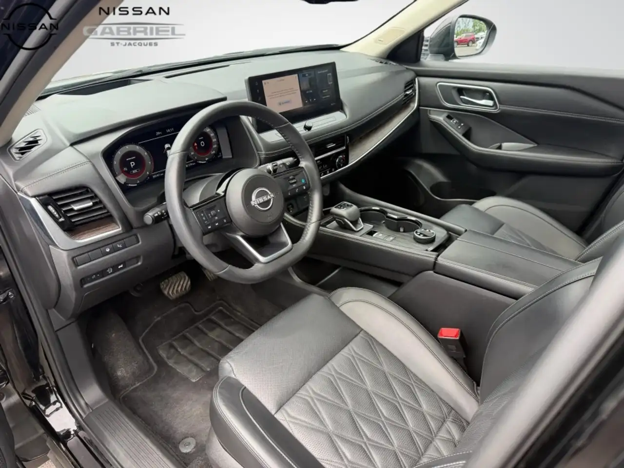 Nissan Rogue photo Nissan Rogue