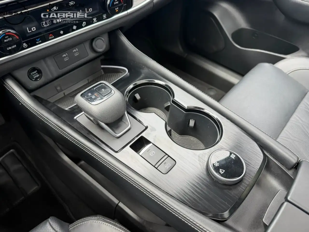 Nissan Rogue photo Nissan Rogue