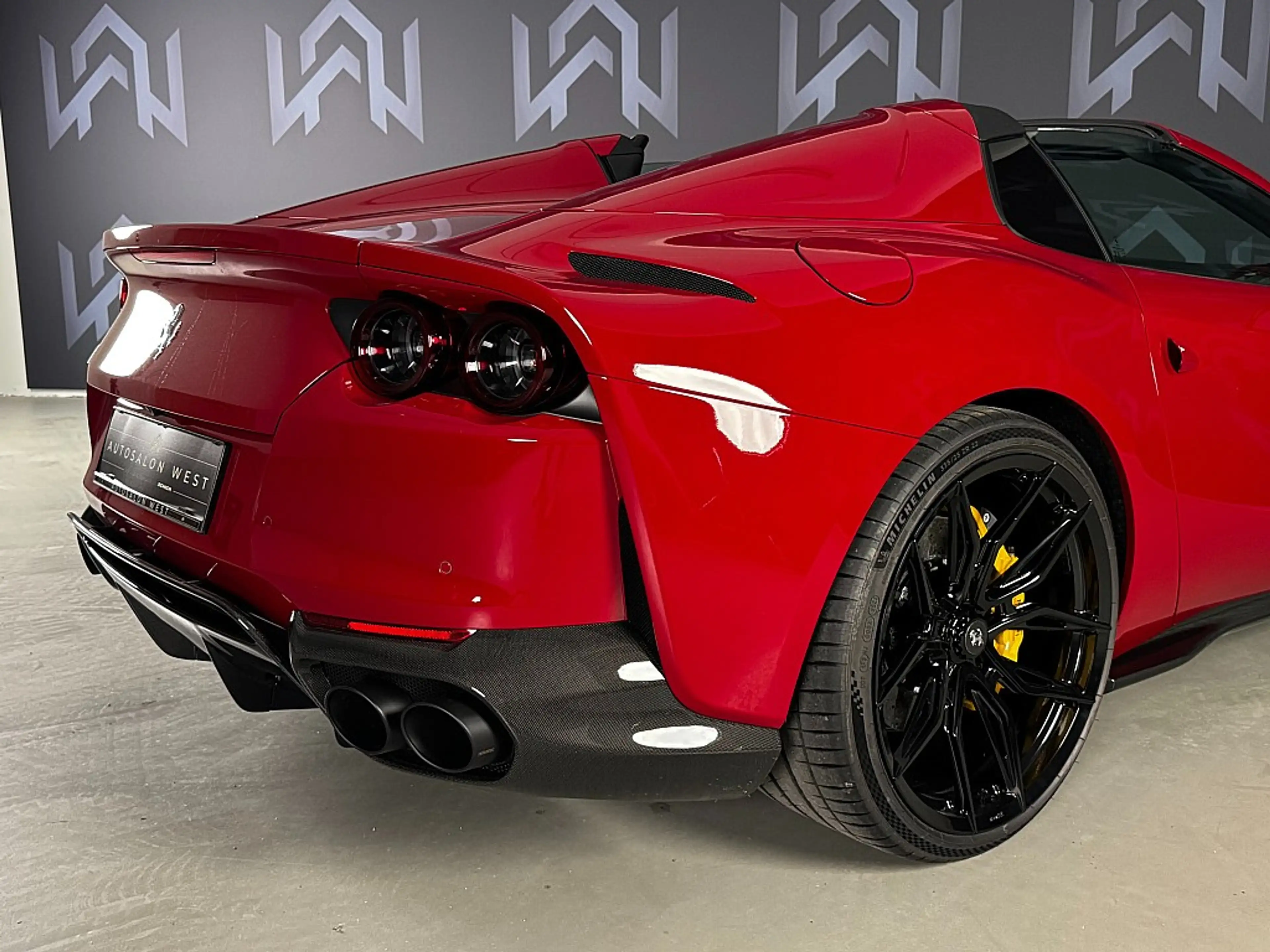 Ferrari 812 GTS *NOVITEC* Rosso Mugello* VOLL* — photo 5