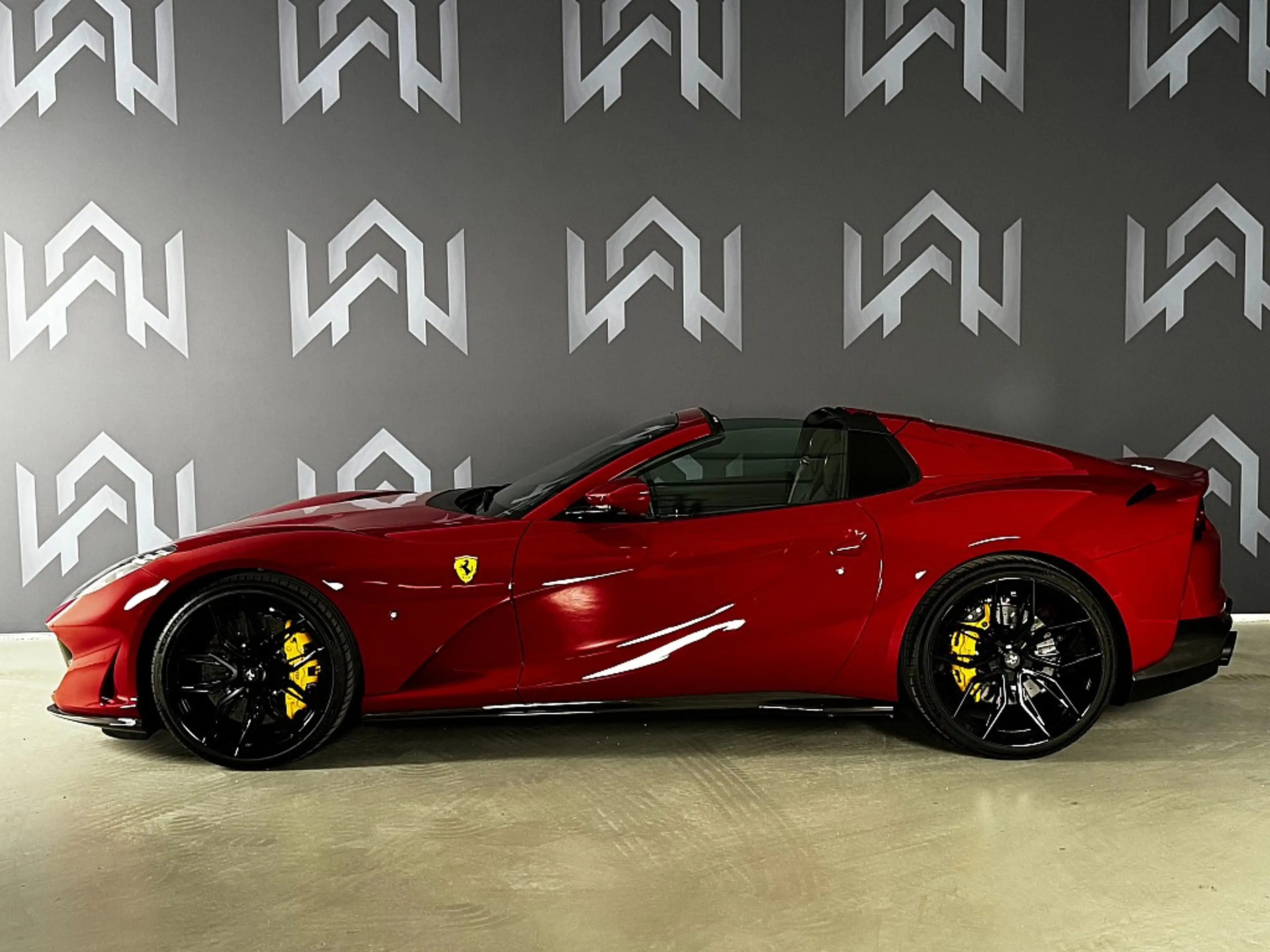 Ferrari 812 GTS *NOVITEC* Rosso Mugello* VOLL* — photo 3