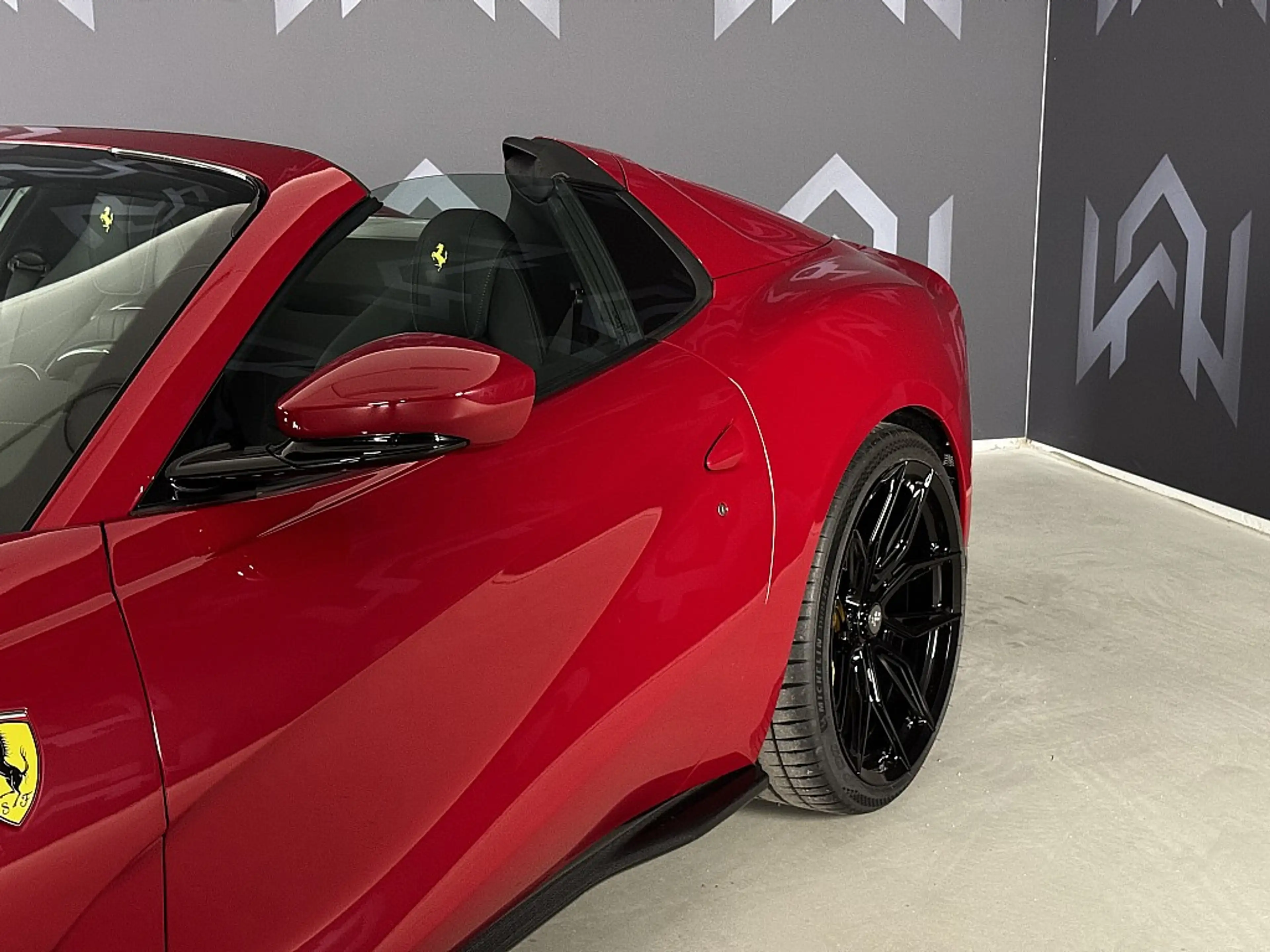 Ferrari 812 GTS *NOVITEC* Rosso Mugello* VOLL* — photo 14
