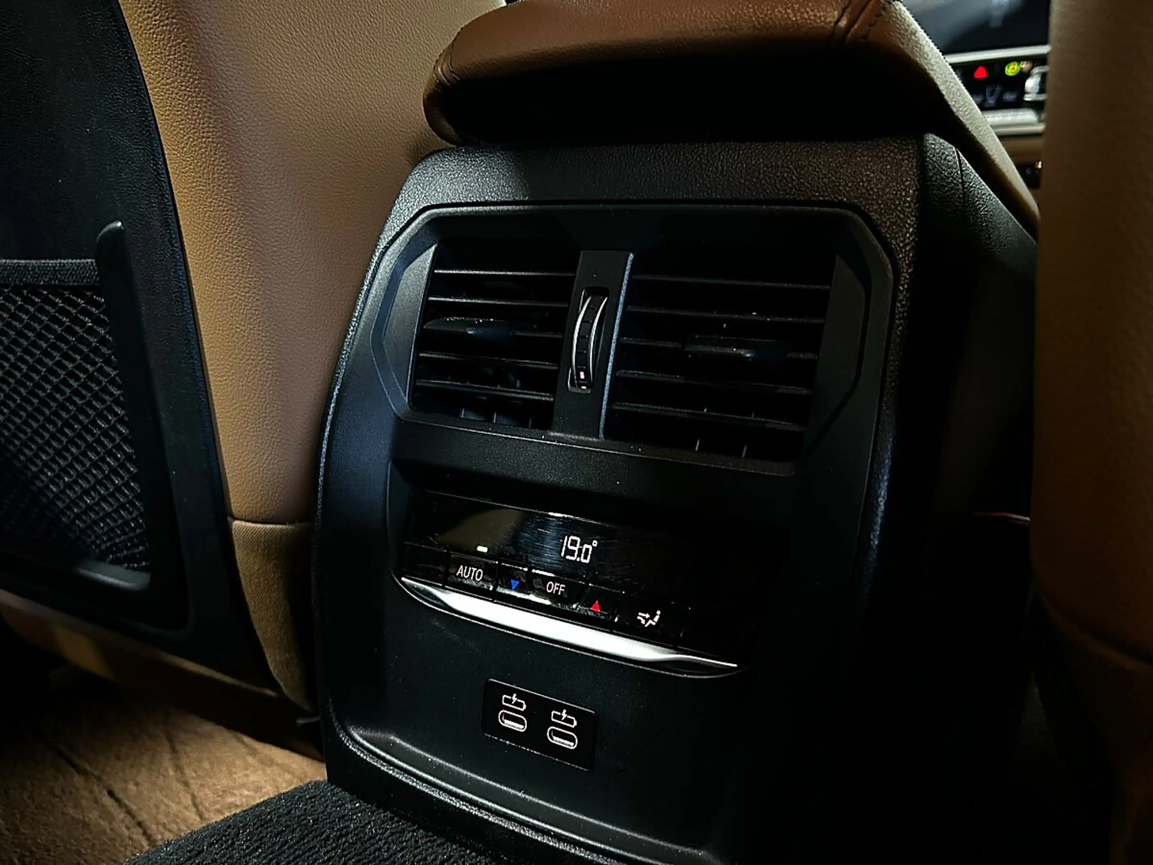 BMW 318 d 48 V Touring Aut.//DIGITAL TACHO//SPORTSITZE// — photo 13