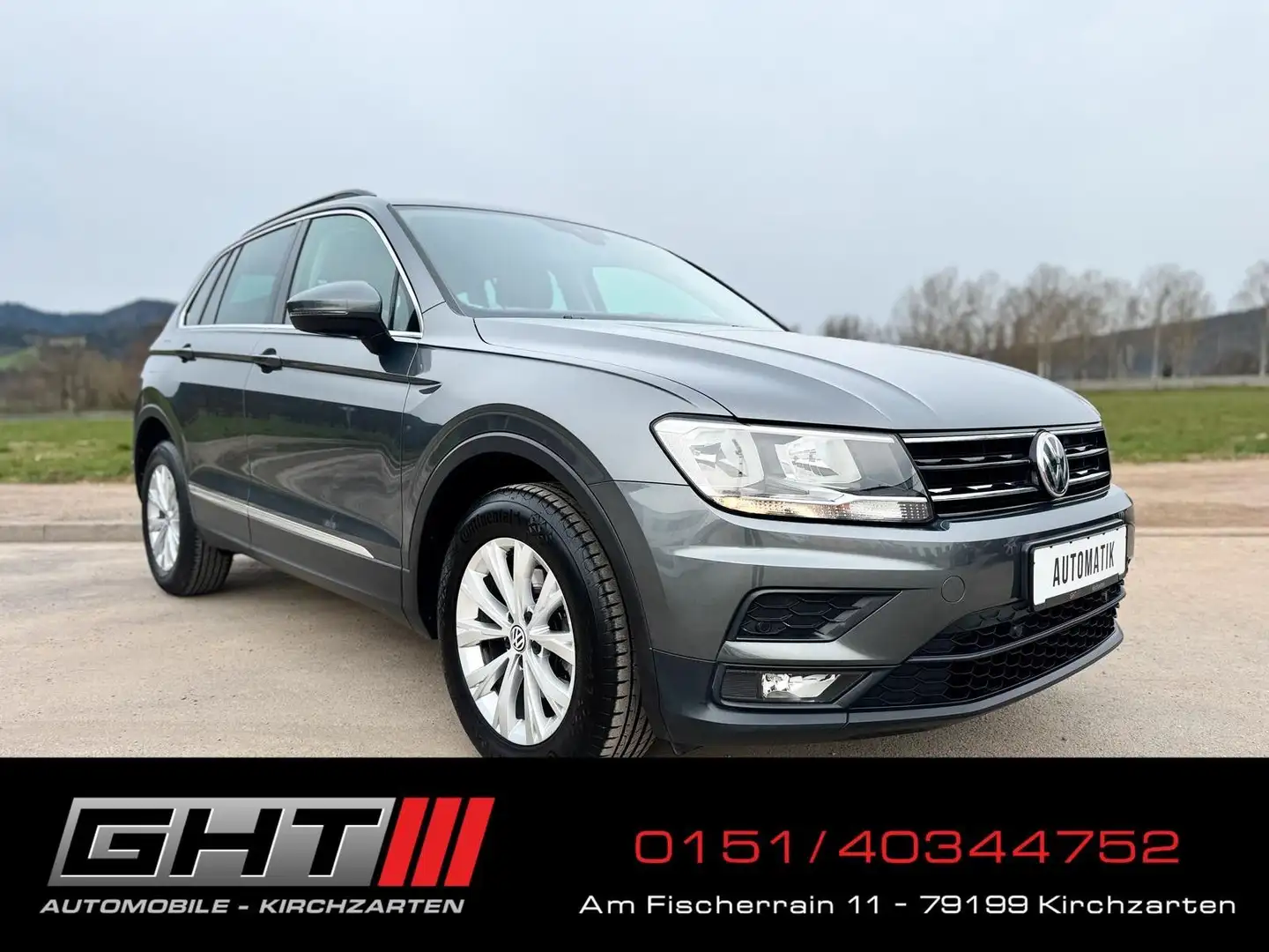Volkswagen Tiguan Comfortline 4Motion DSG AHK Navi CarPlay Grau - 1
