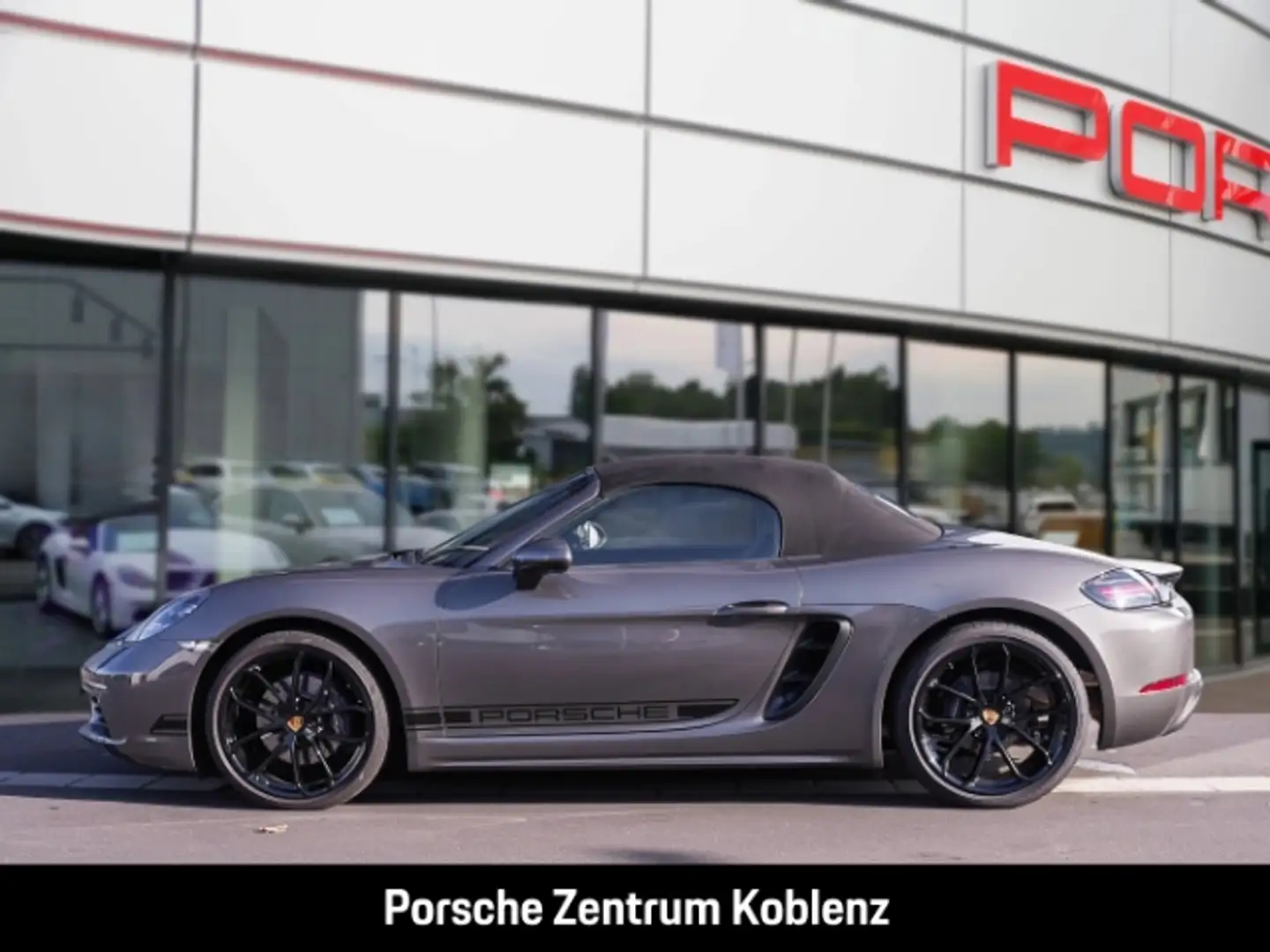 Porsche Boxster 718 Style Edition Grau - 2
