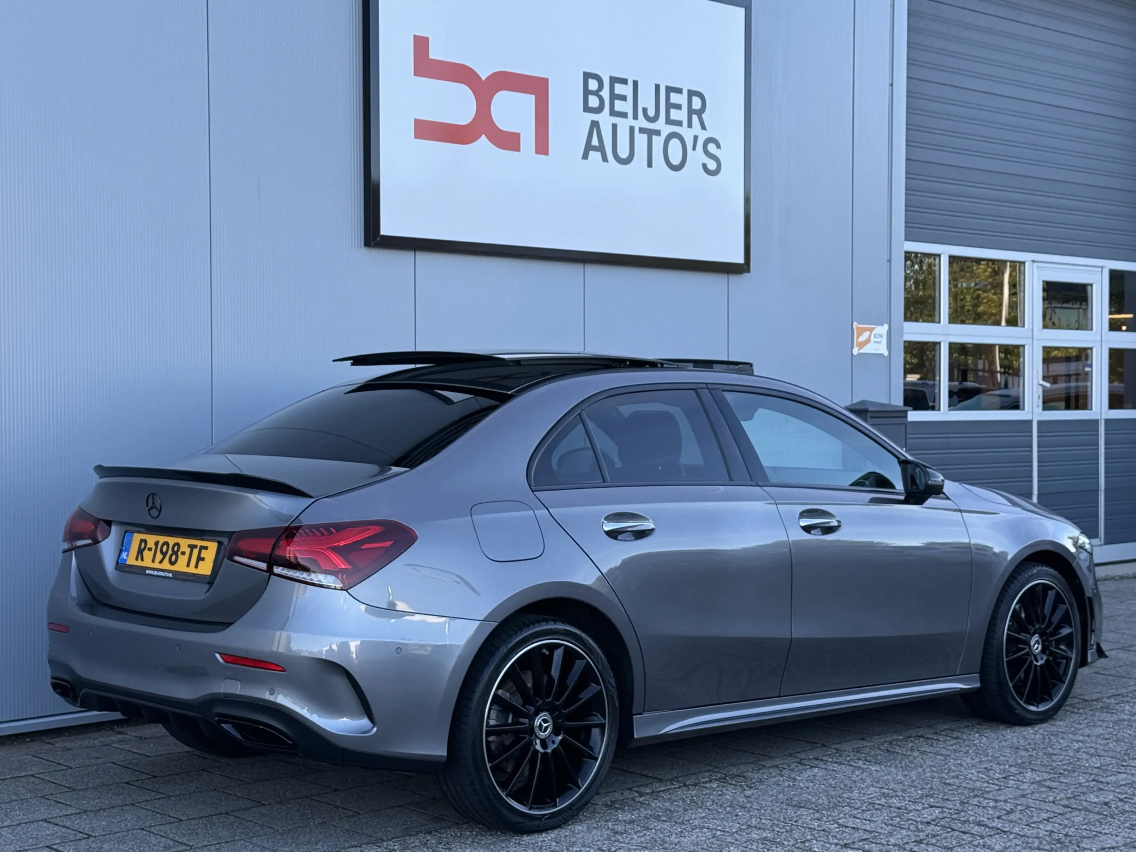 Mercedes-Benz A 250 e Premium Plus Automaat AMG-Pakket/SOH 97,5%. — photo 5