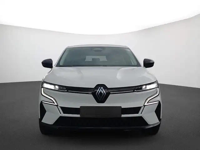 Renault Megane E-Tech view 2