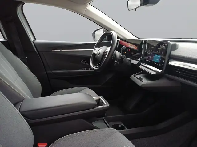 Renault Megane E-Tech view 11