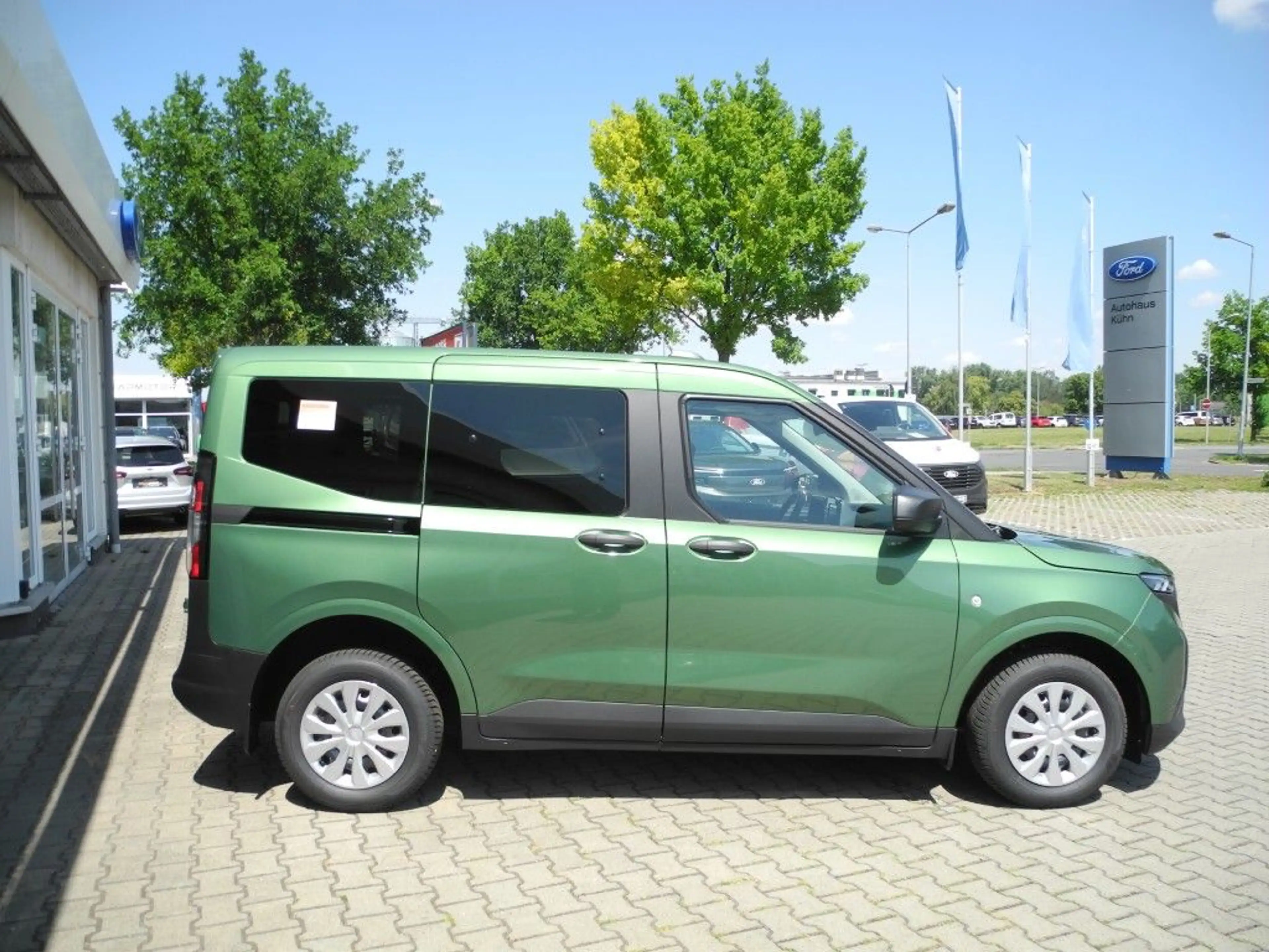 Ford Transit Courier Trend - Winter-Pak., Klimaaut., Allw., LED-Tfl. — photo 4