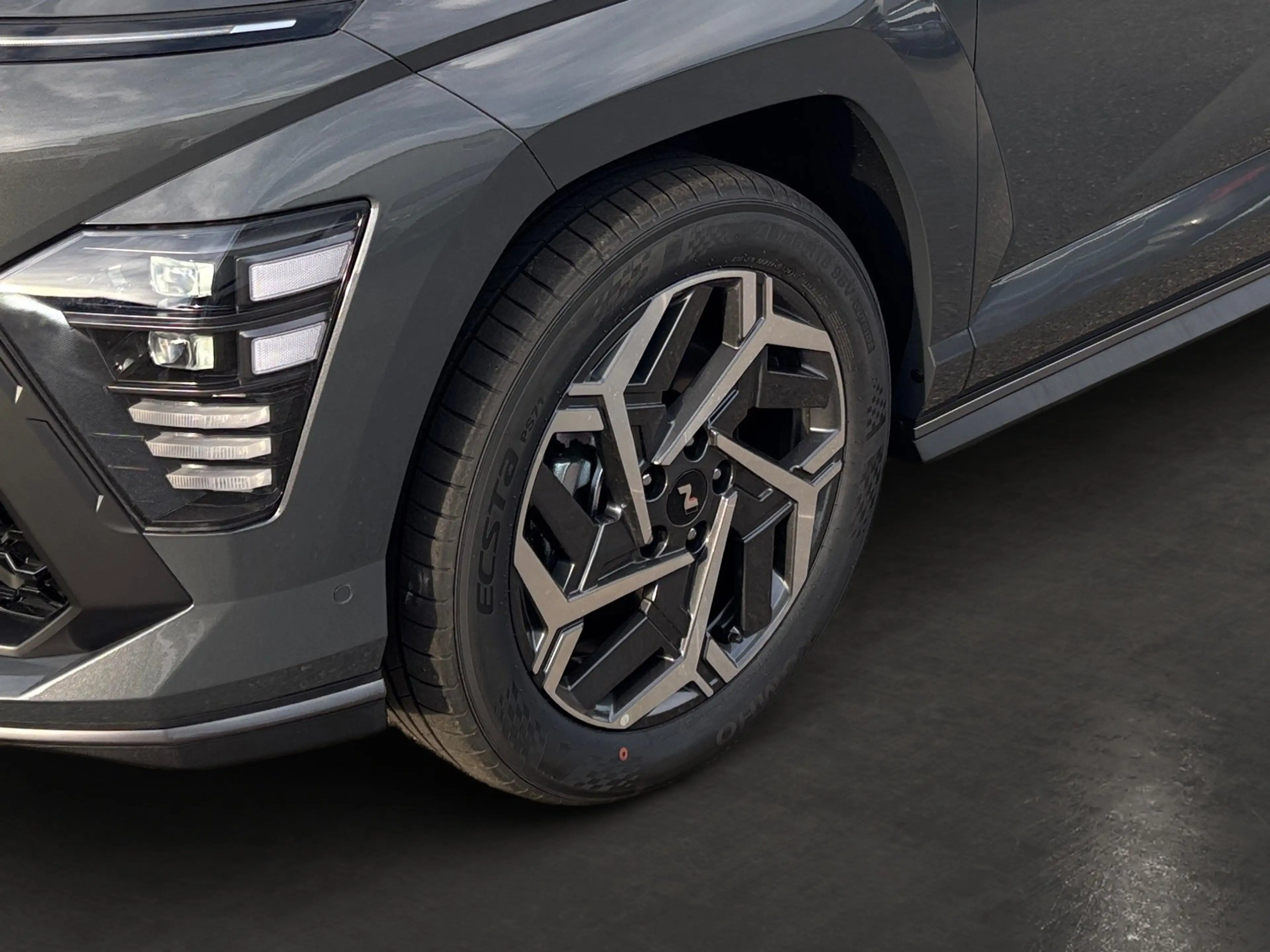 Hyundai KONA SX2 HEV 1.6L N-Line X mit Glas-Schiebedach — photo 6