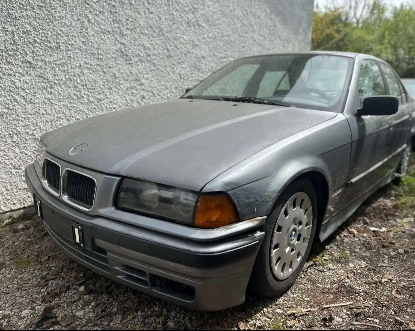 BMW 318 i *E36* Gris - 1