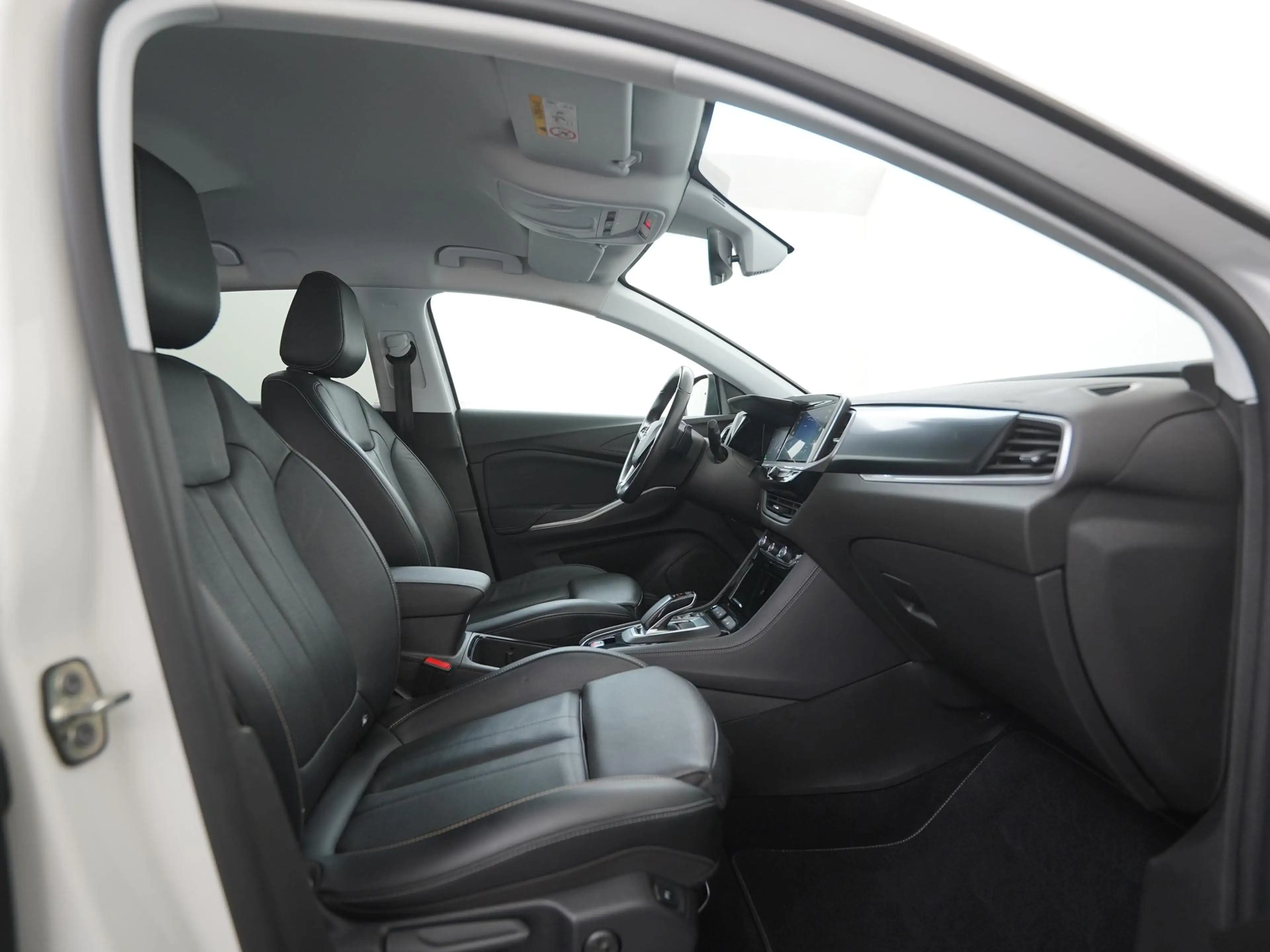 Opel Grandland 1.6 Turbo Plug-In Hybrid 4x4 Ultimate | Trekhaak | — photo 3